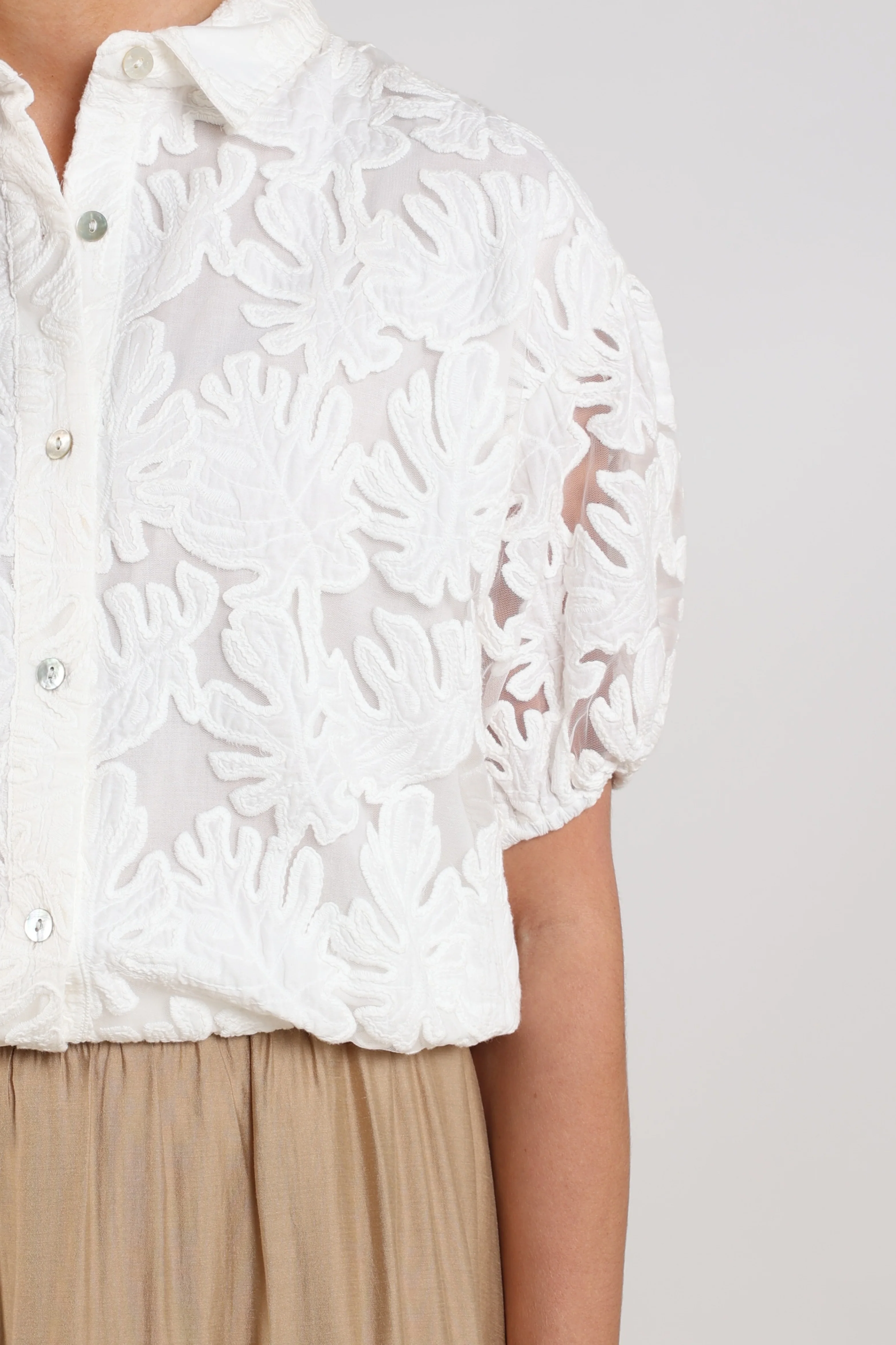 Blouse Berit Embroidery Offwhite NKS02137 - Image 7