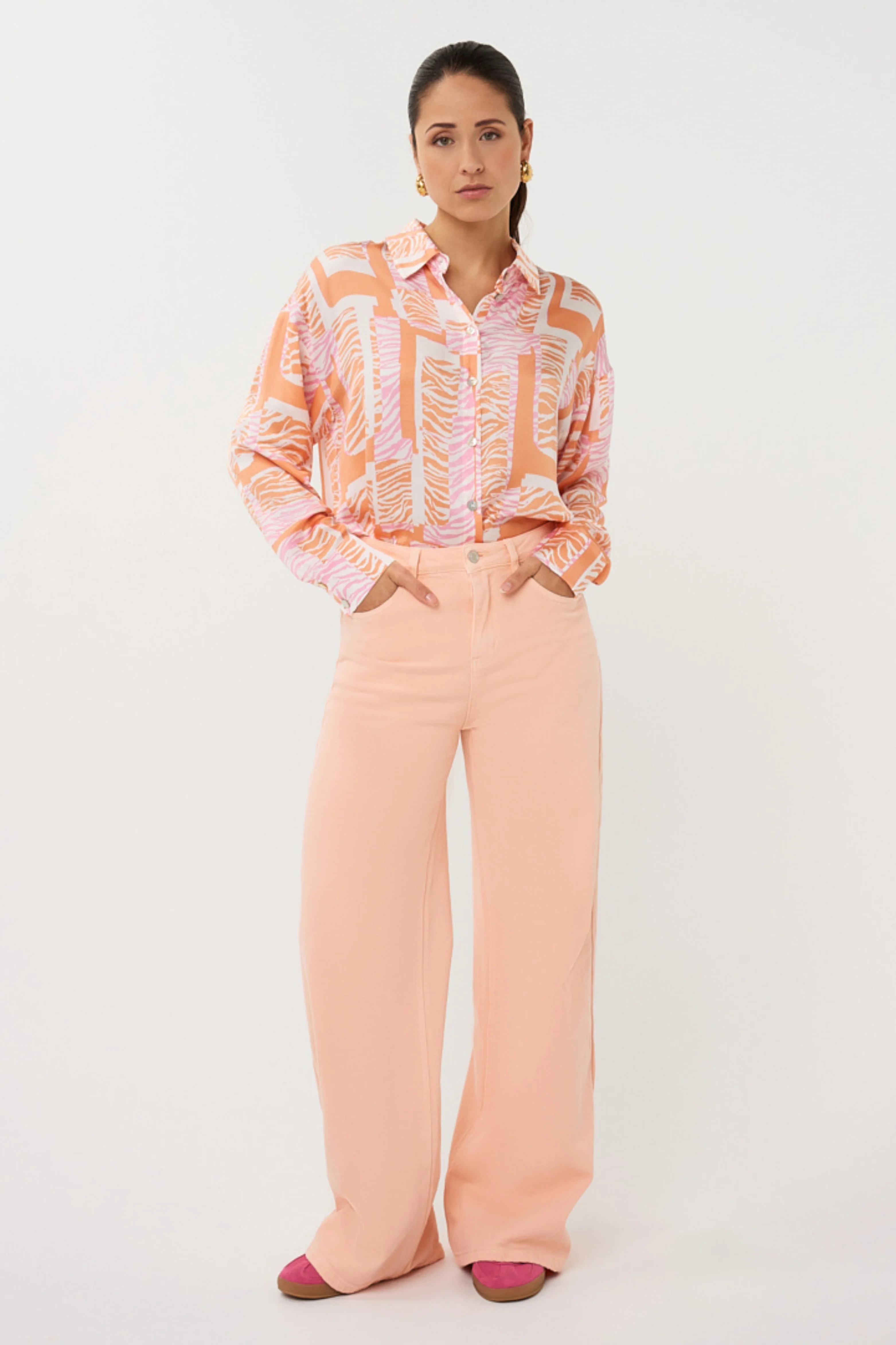 Blouse Divine Blocks Print SP26.10030 - Image 10