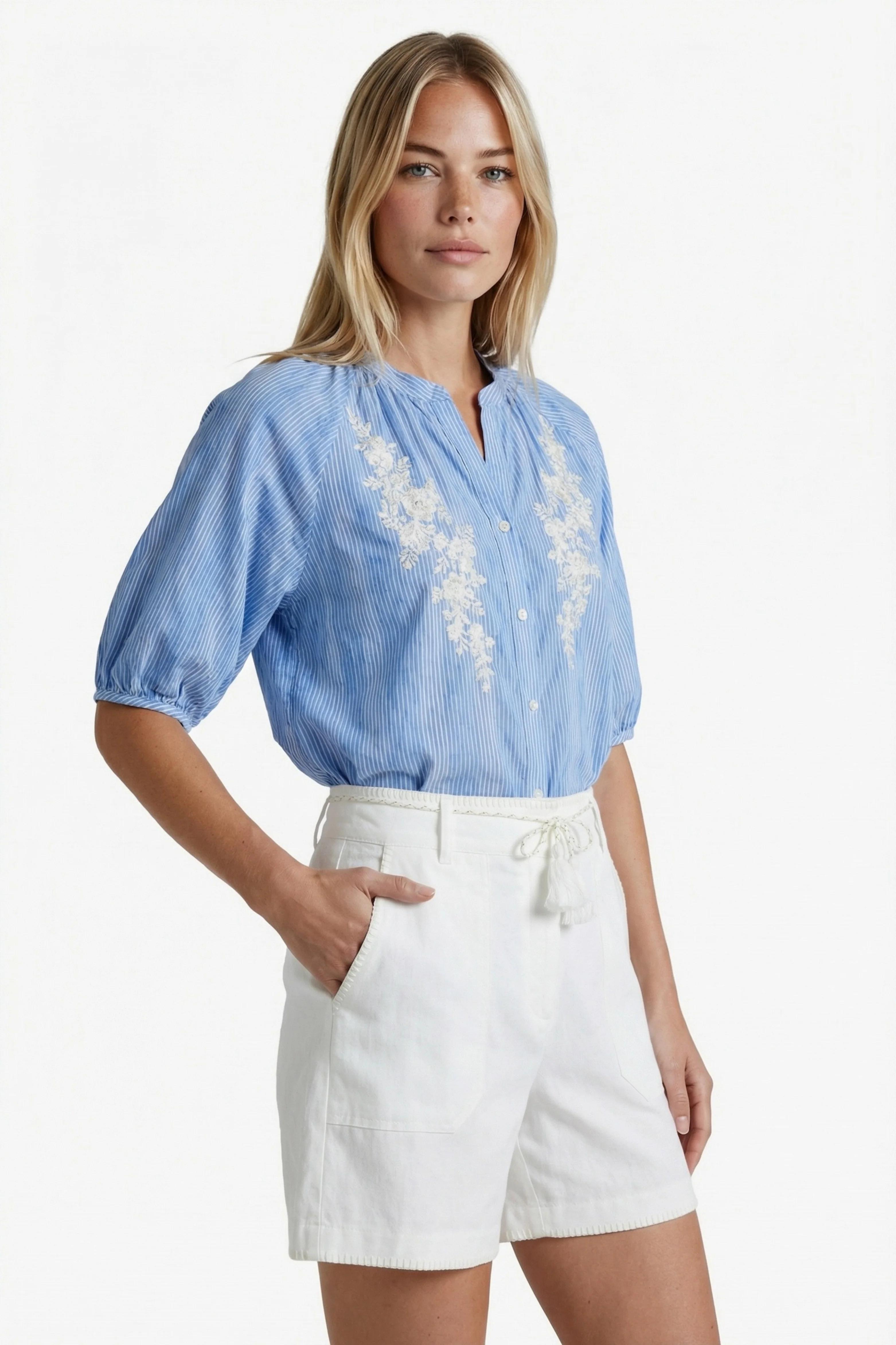 Blouse Edith Ice Blue Offwhite - Image 4