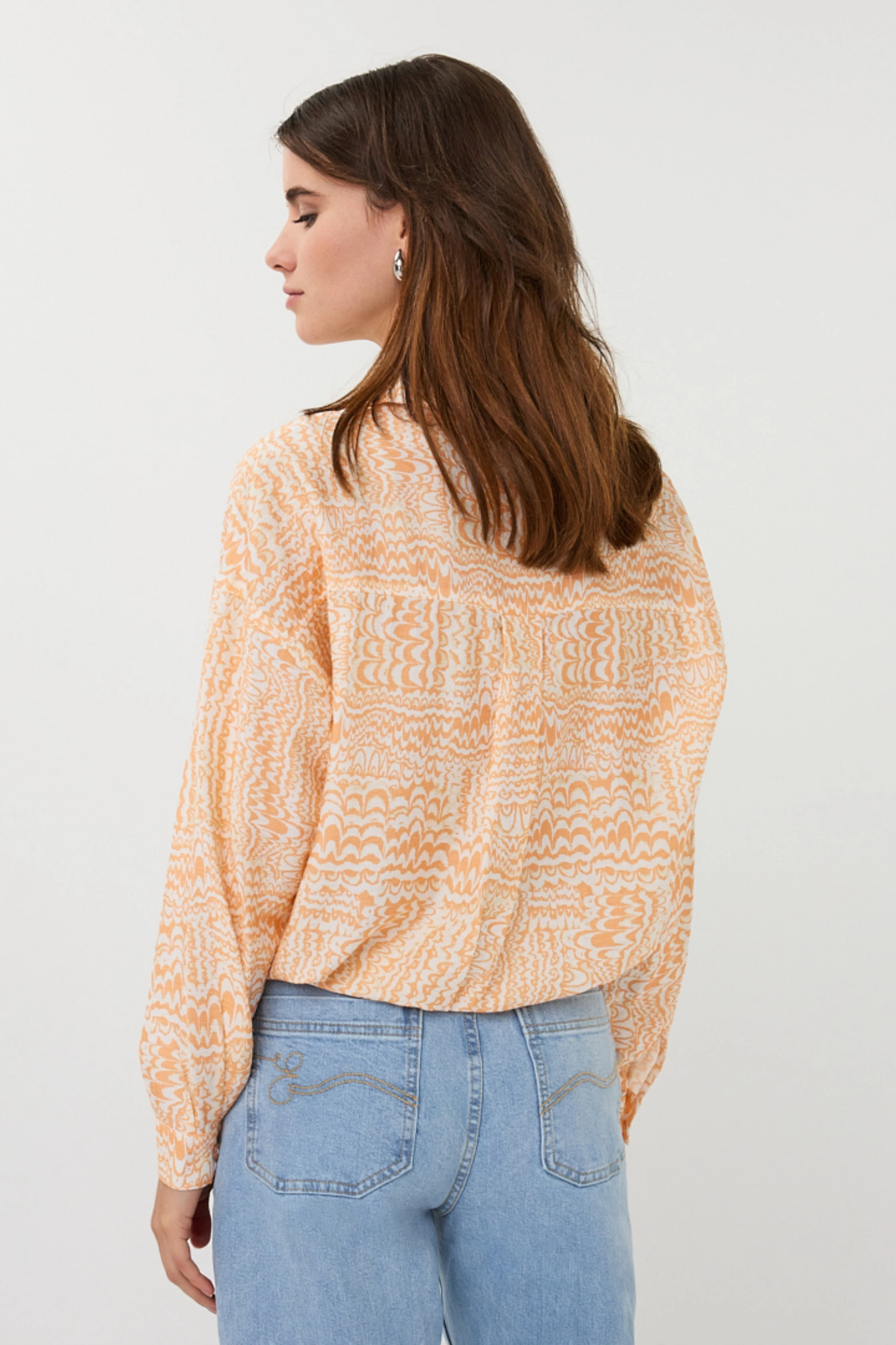 Blouse Elastic Bottom Waves Print SP26.10020 - Image 6
