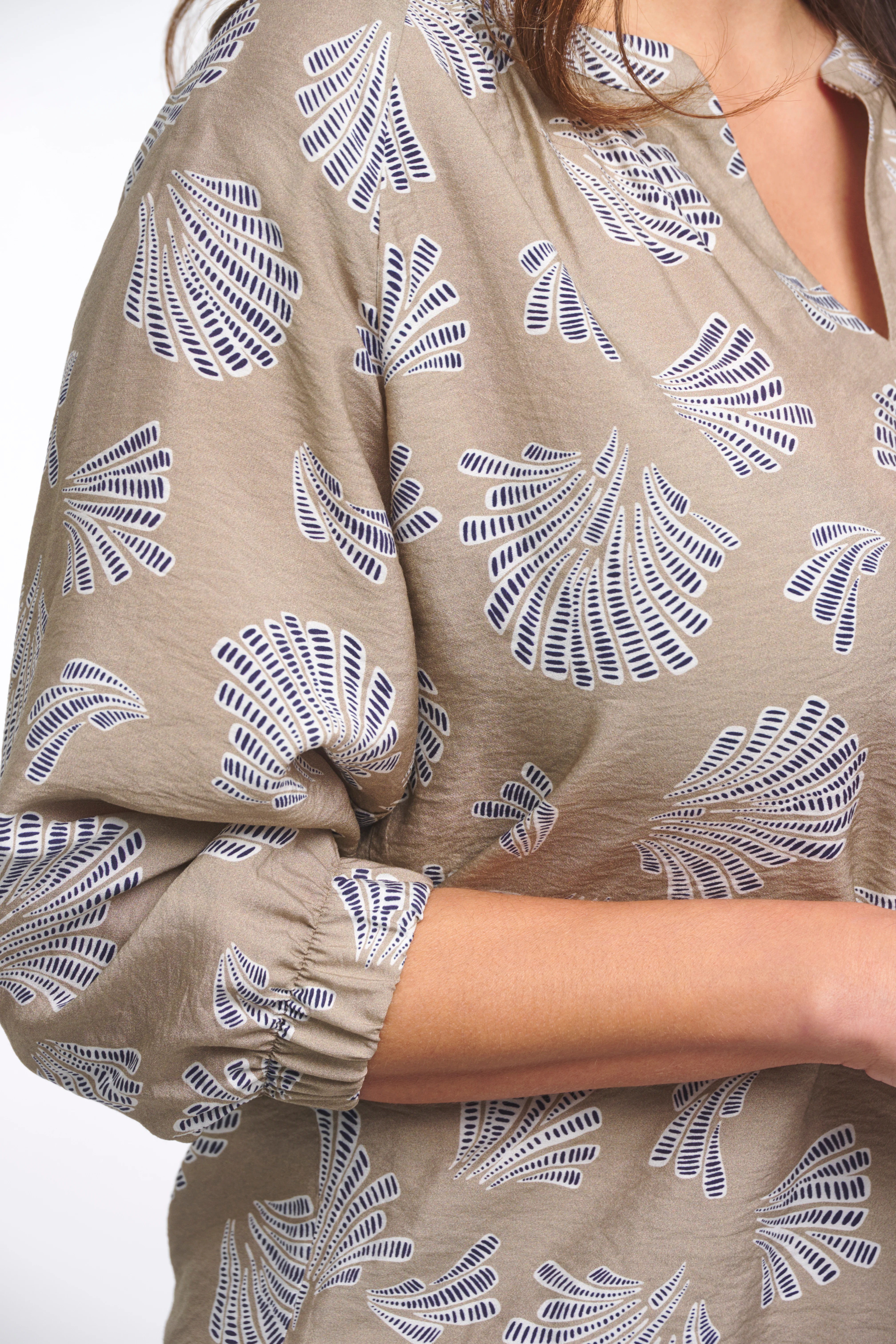 Blouse Lydia Sage 262 - Image 7
