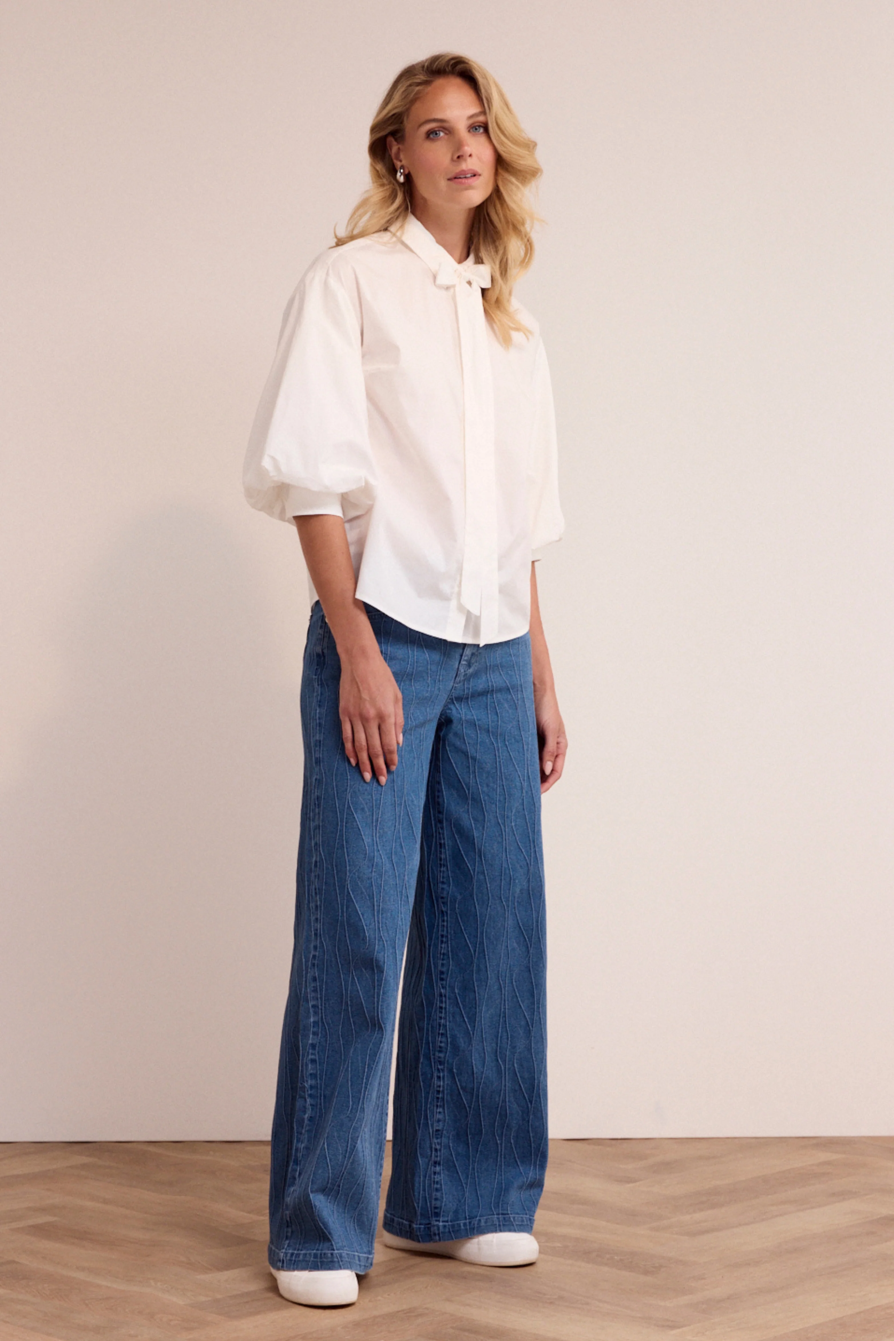 Blouse Poplin Bow Detail Offwhite O02-19-301 1 - Image 5