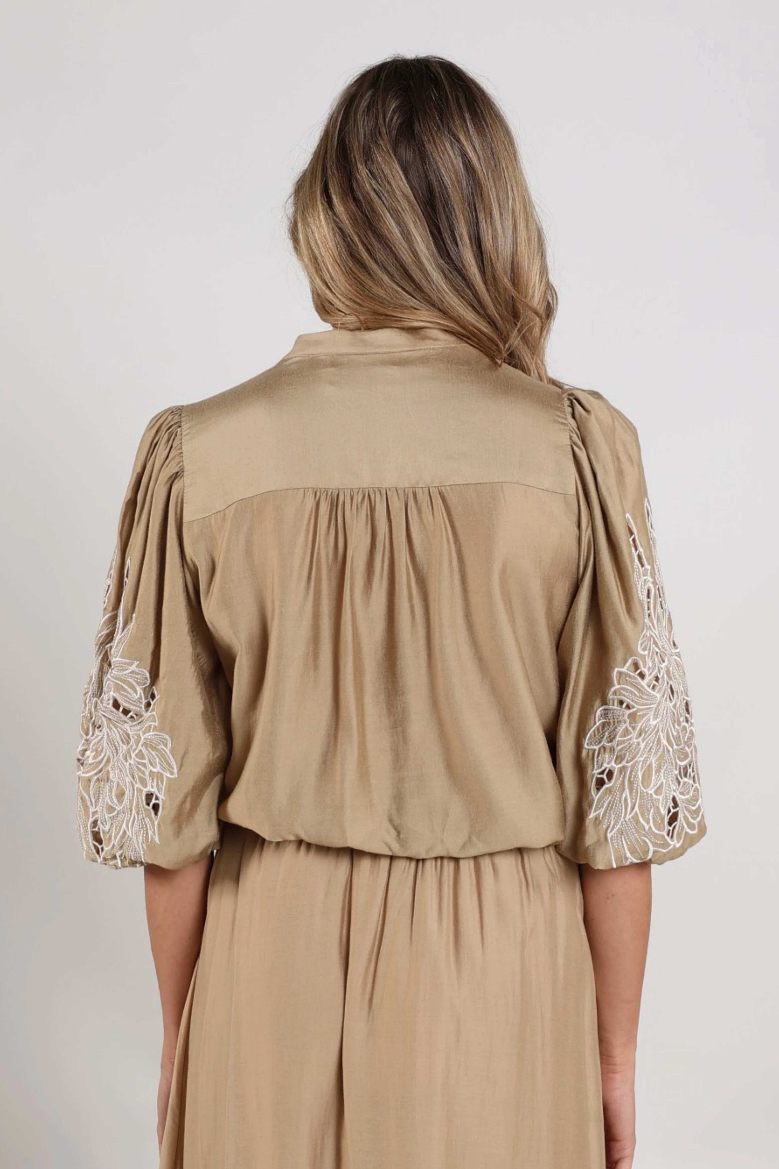Blouse Rosie Camel Embroidery NKS02157 - Image 2