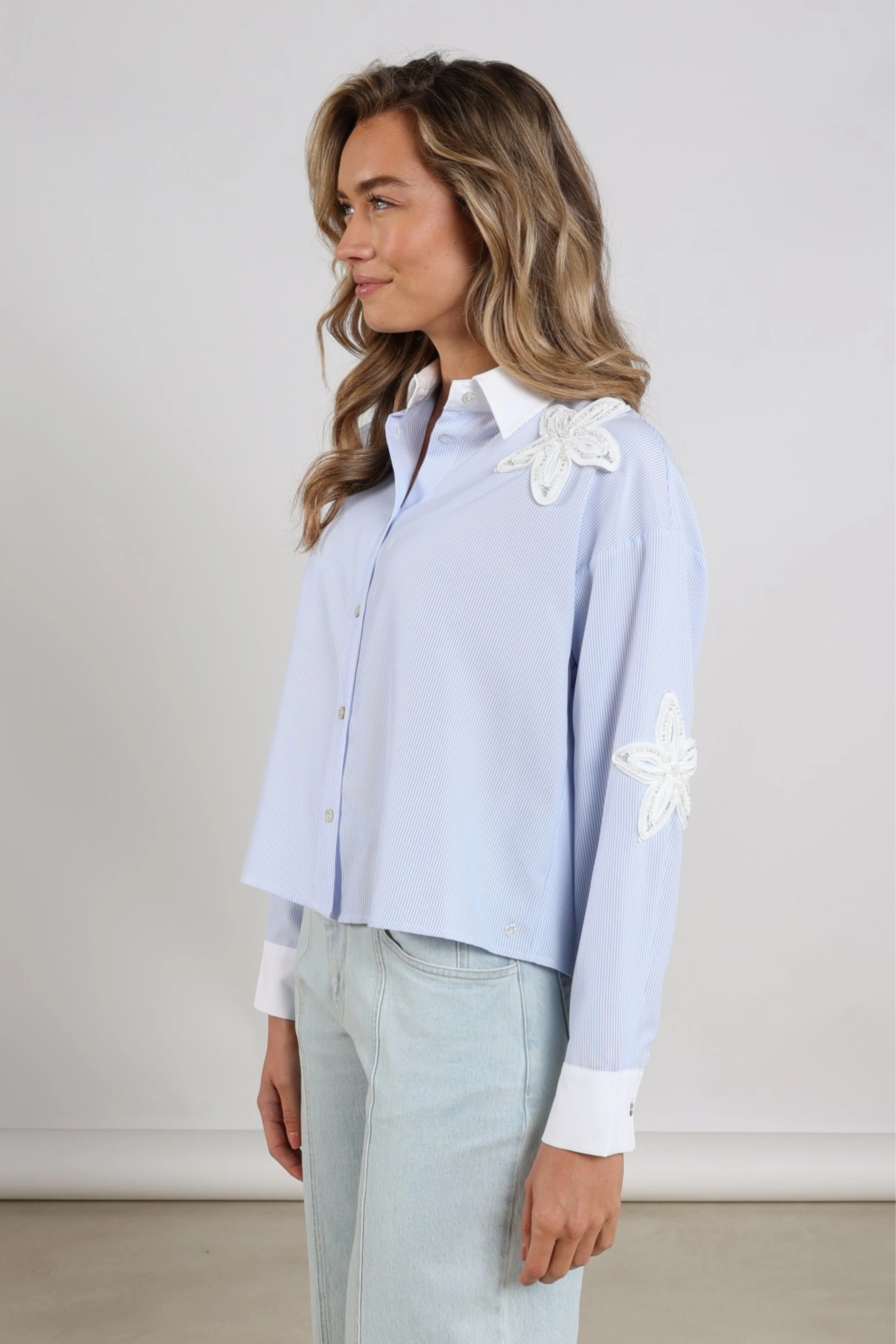 Blouse Tessa Stripe Offwhite Cloudy NKS02218 - Image 5