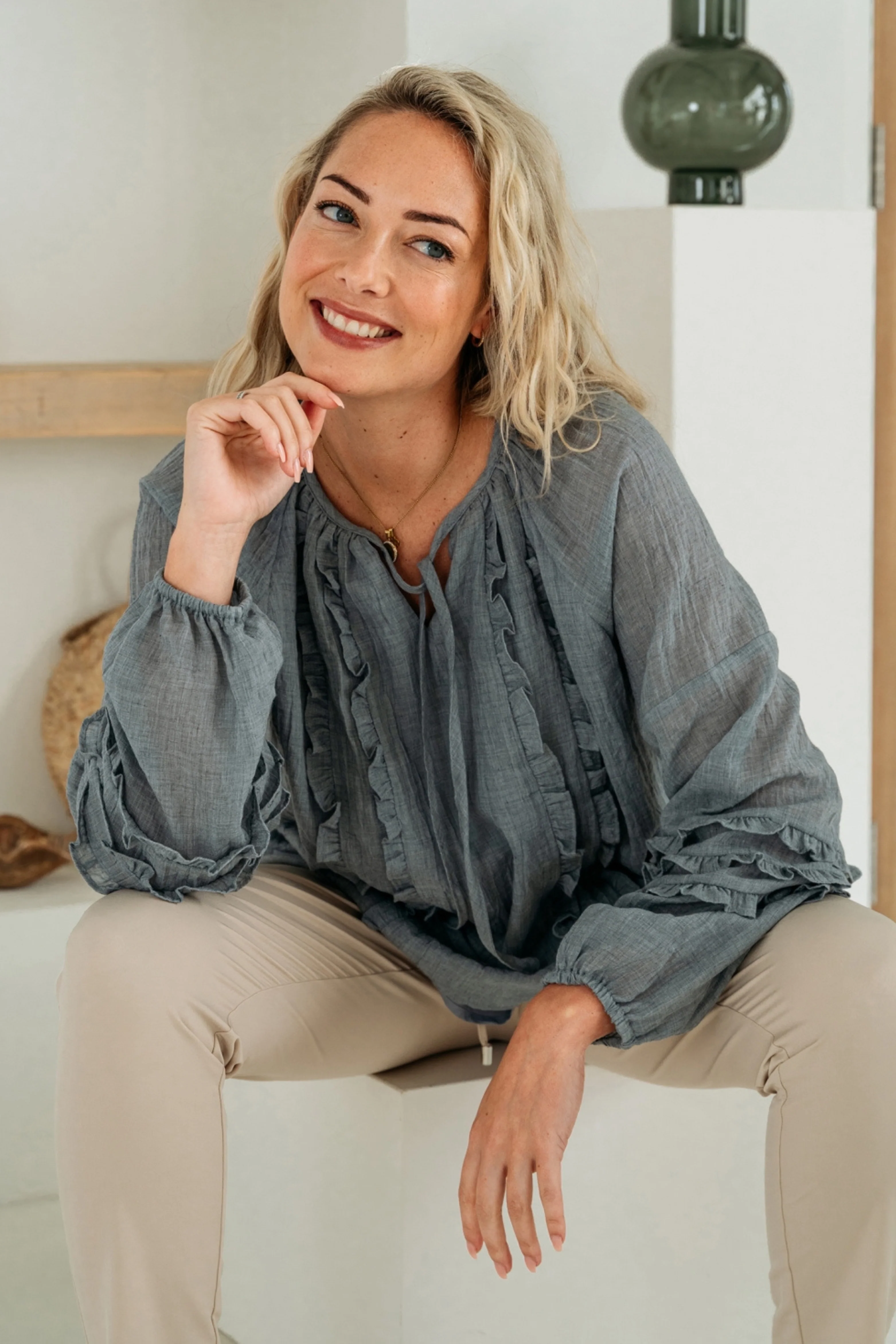 Blouse Willeke Dark Slate BL424 - Image 6