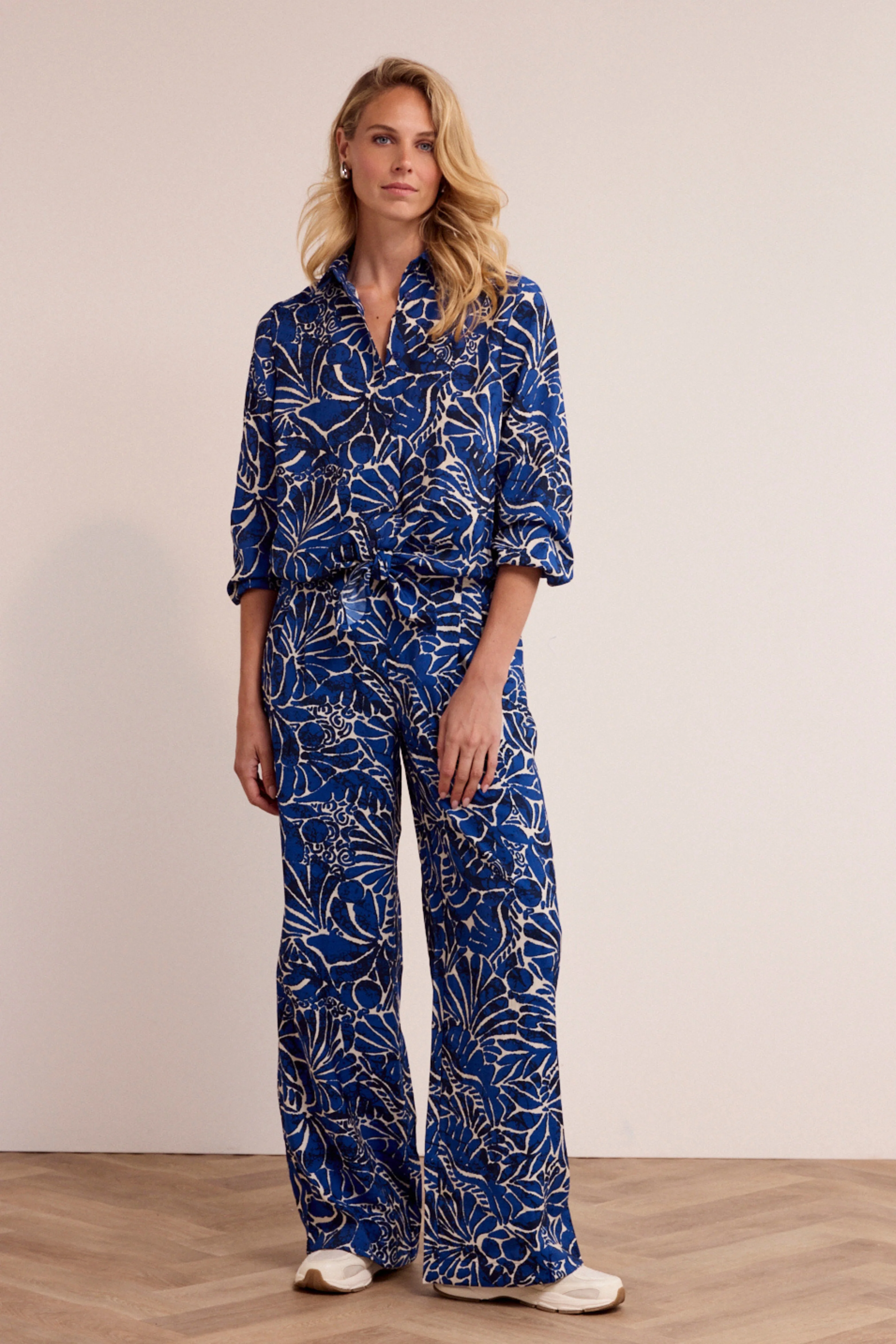 Broek Ink Bloom Print C31-19-101 1 - Image 5