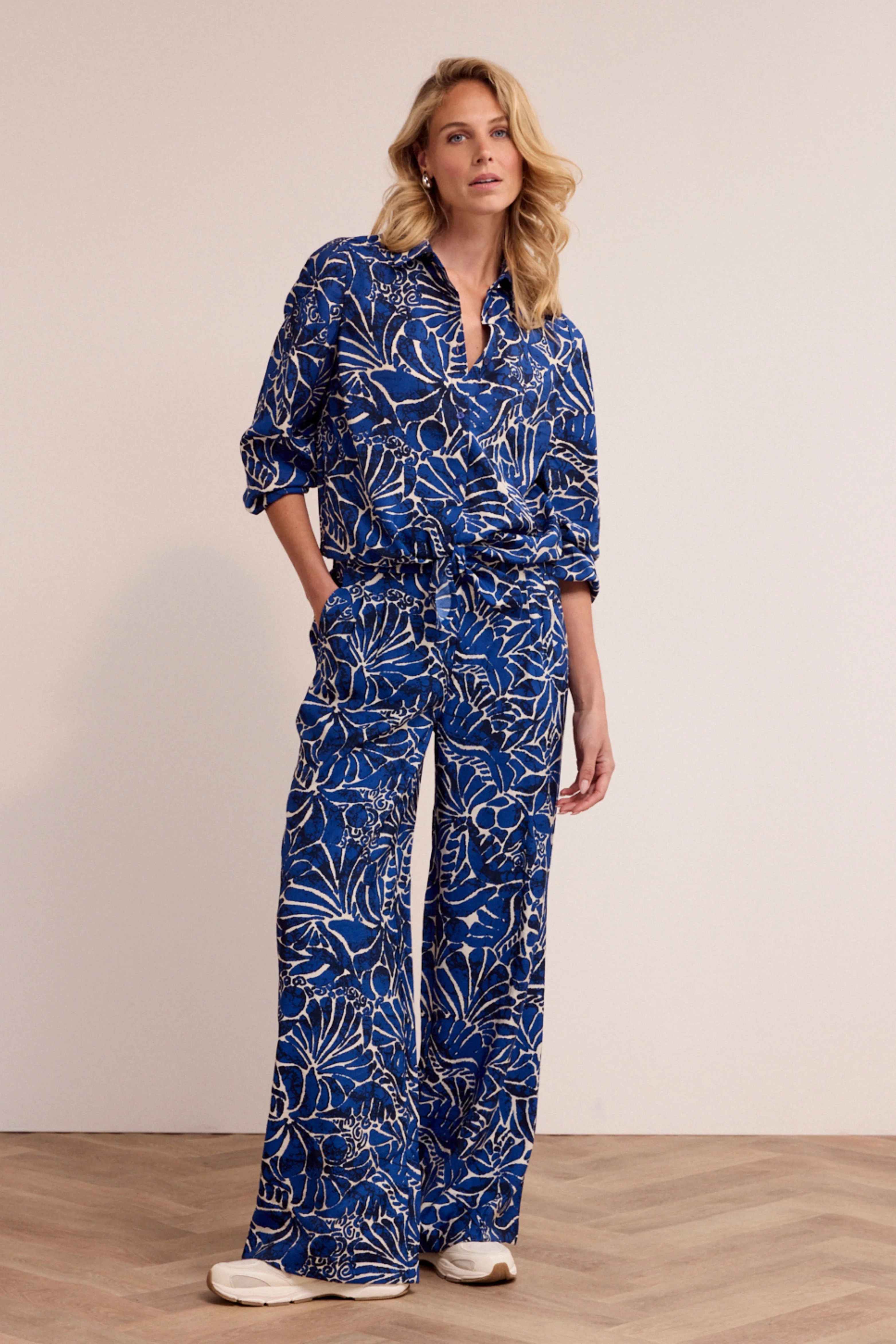 Broek Ink Bloom Print C31-19-101 1 - Image 7