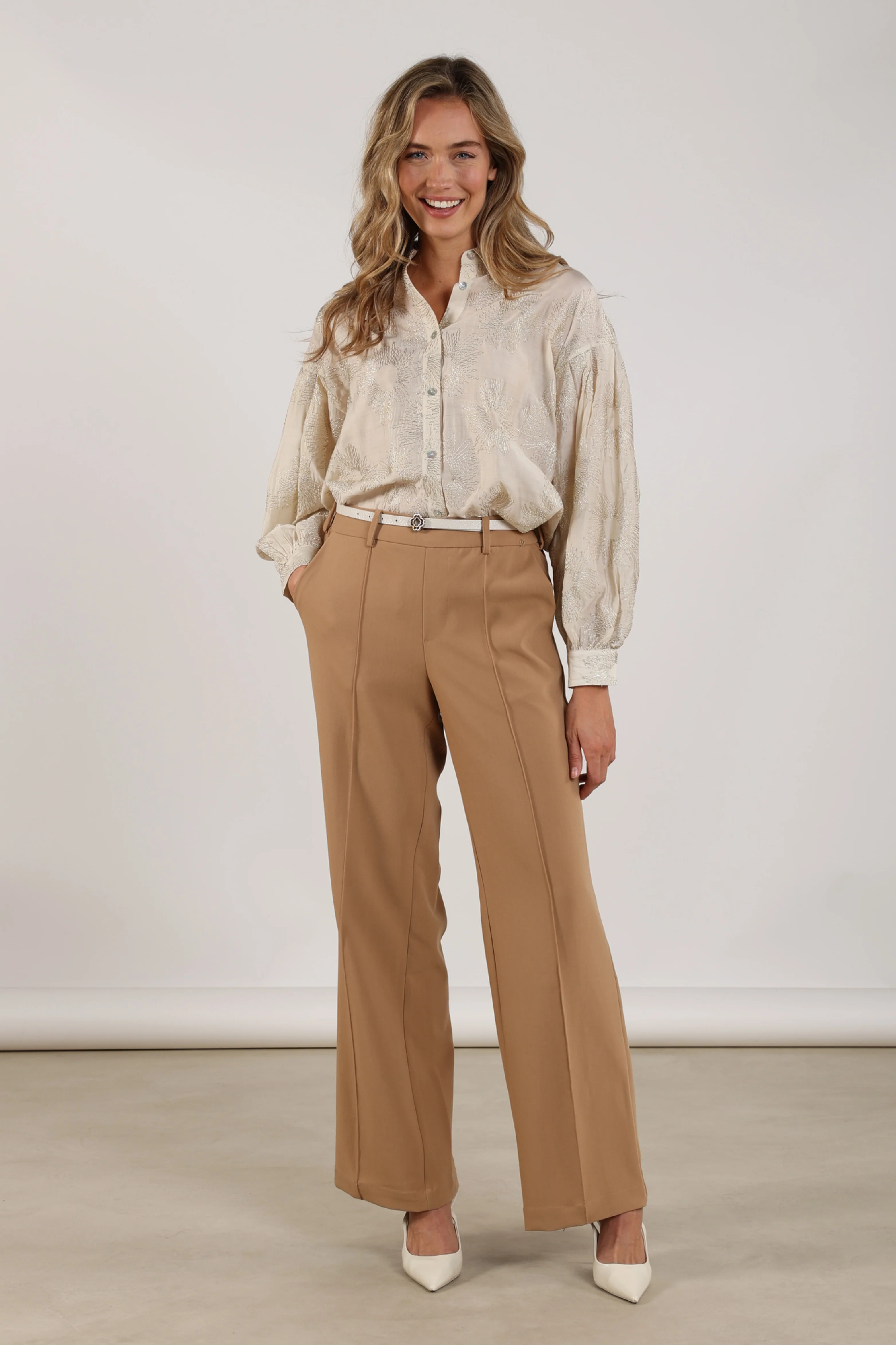 Broek Jill Camel NKS09068