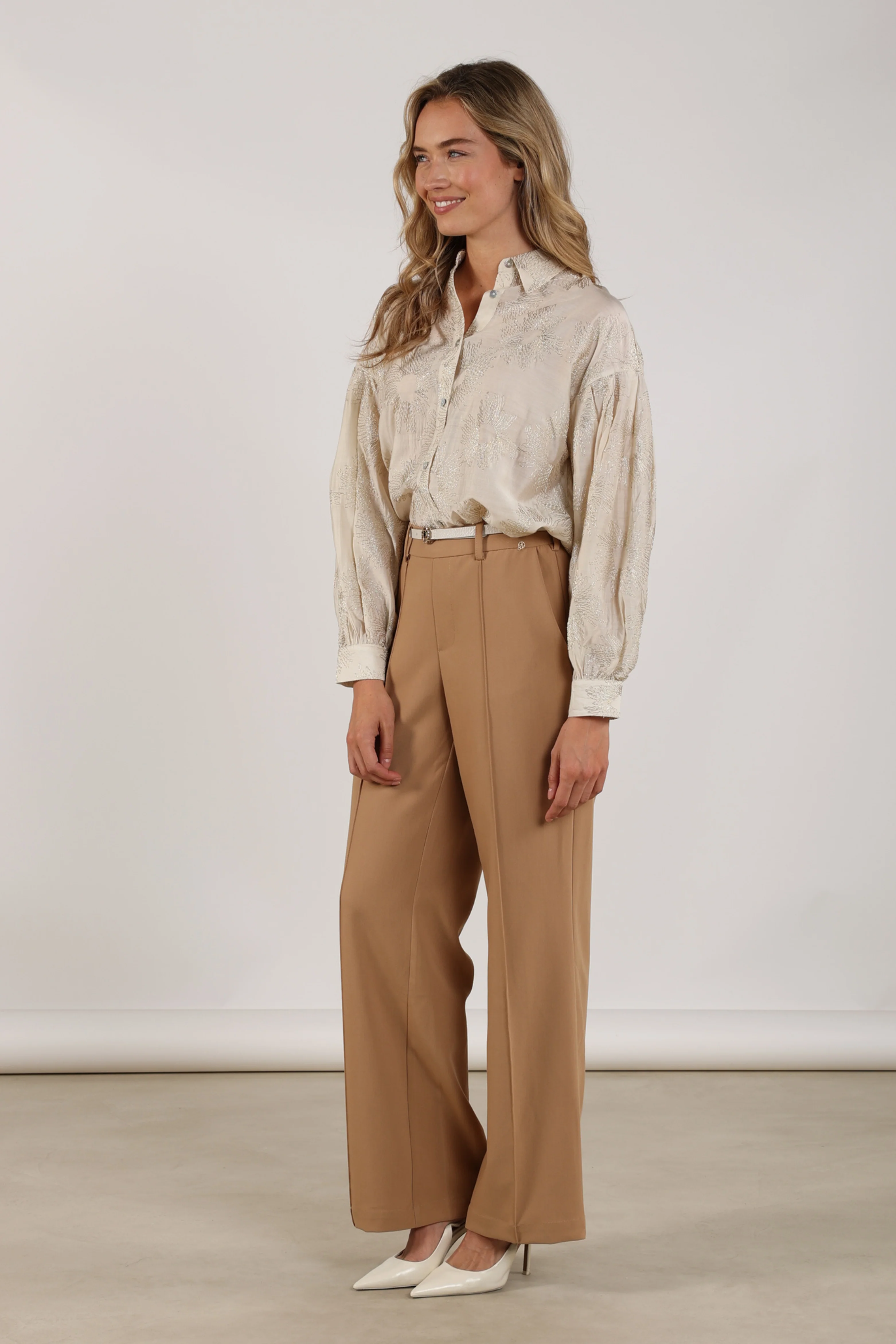 Broek Jill Camel NKS09068 - Image 9