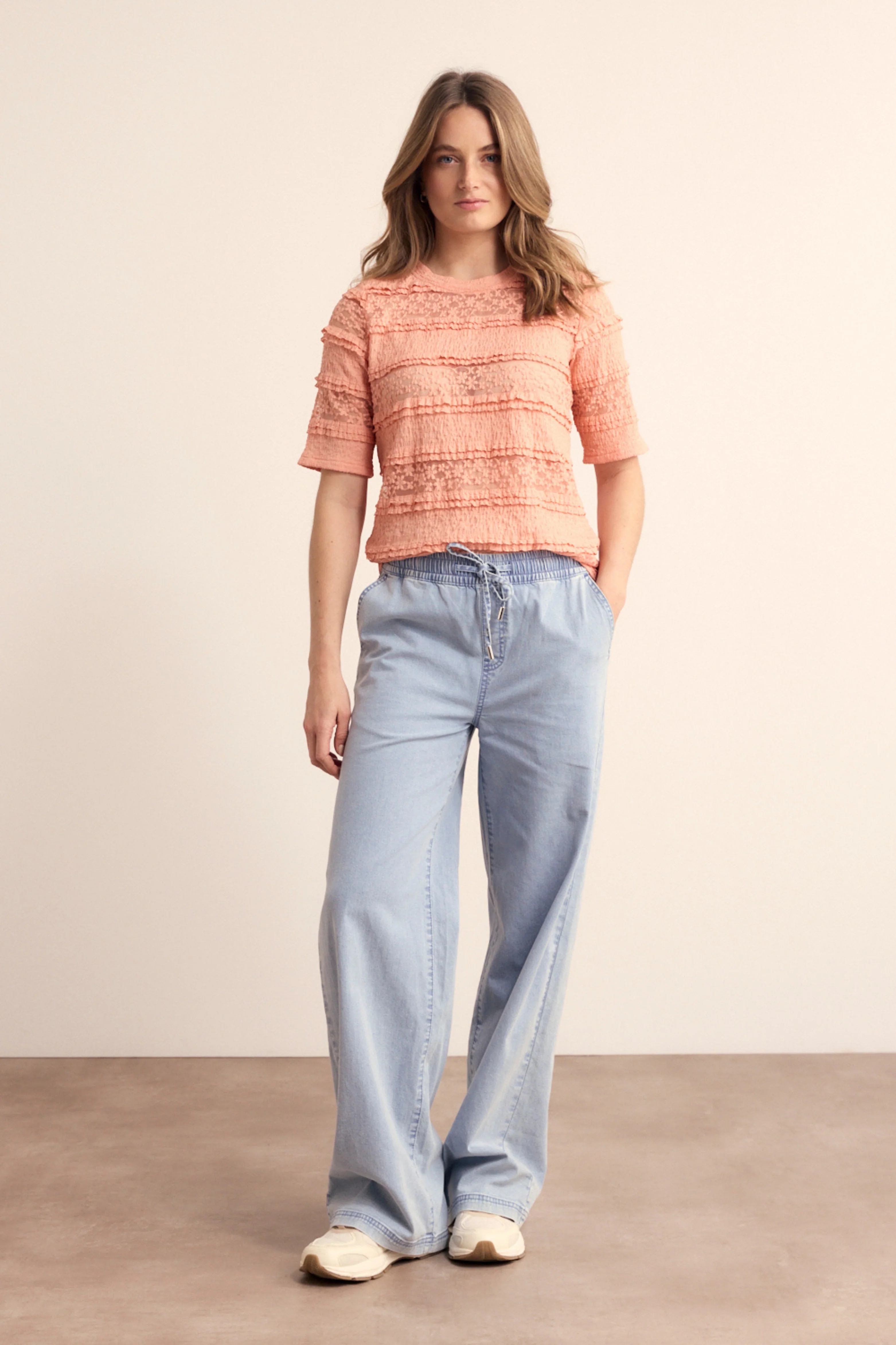 Broek Lightweight Denim Light Blue F01-19-101 2 - Image 3