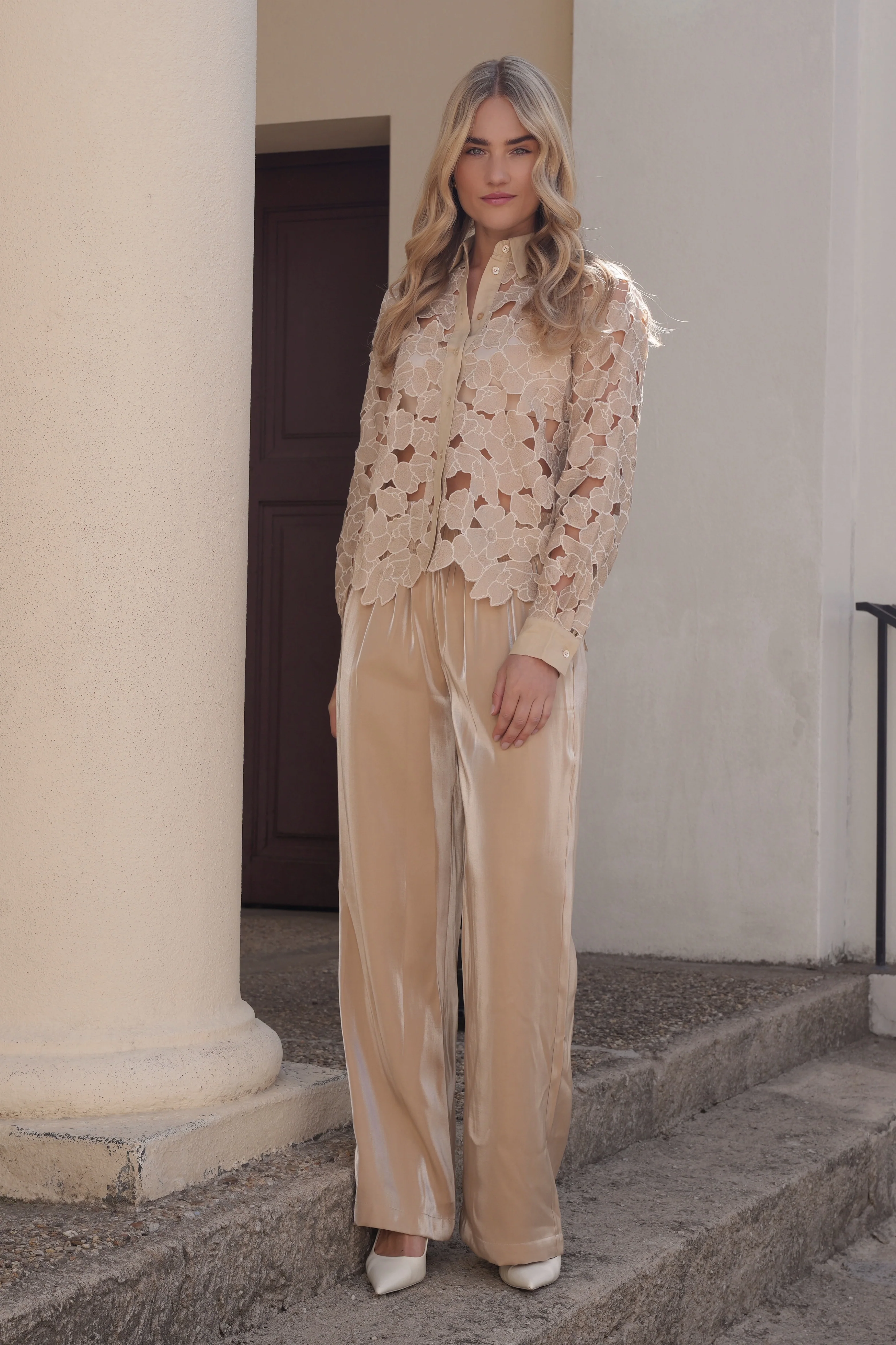 Broek Rubi Shiny Sand NKS09059 - Image 11