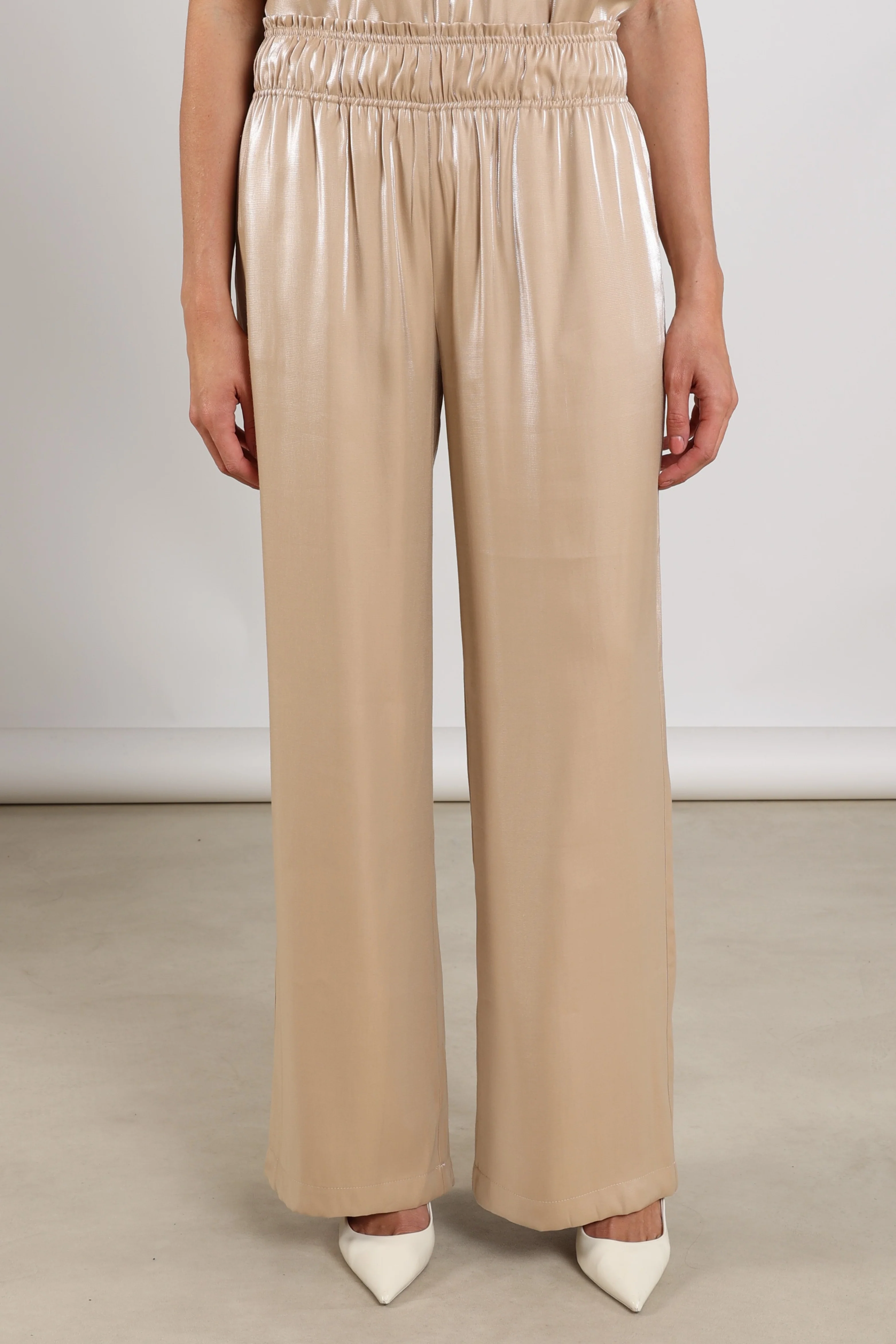 Broek Rubi Shiny Sand NKS09059 - Image 4