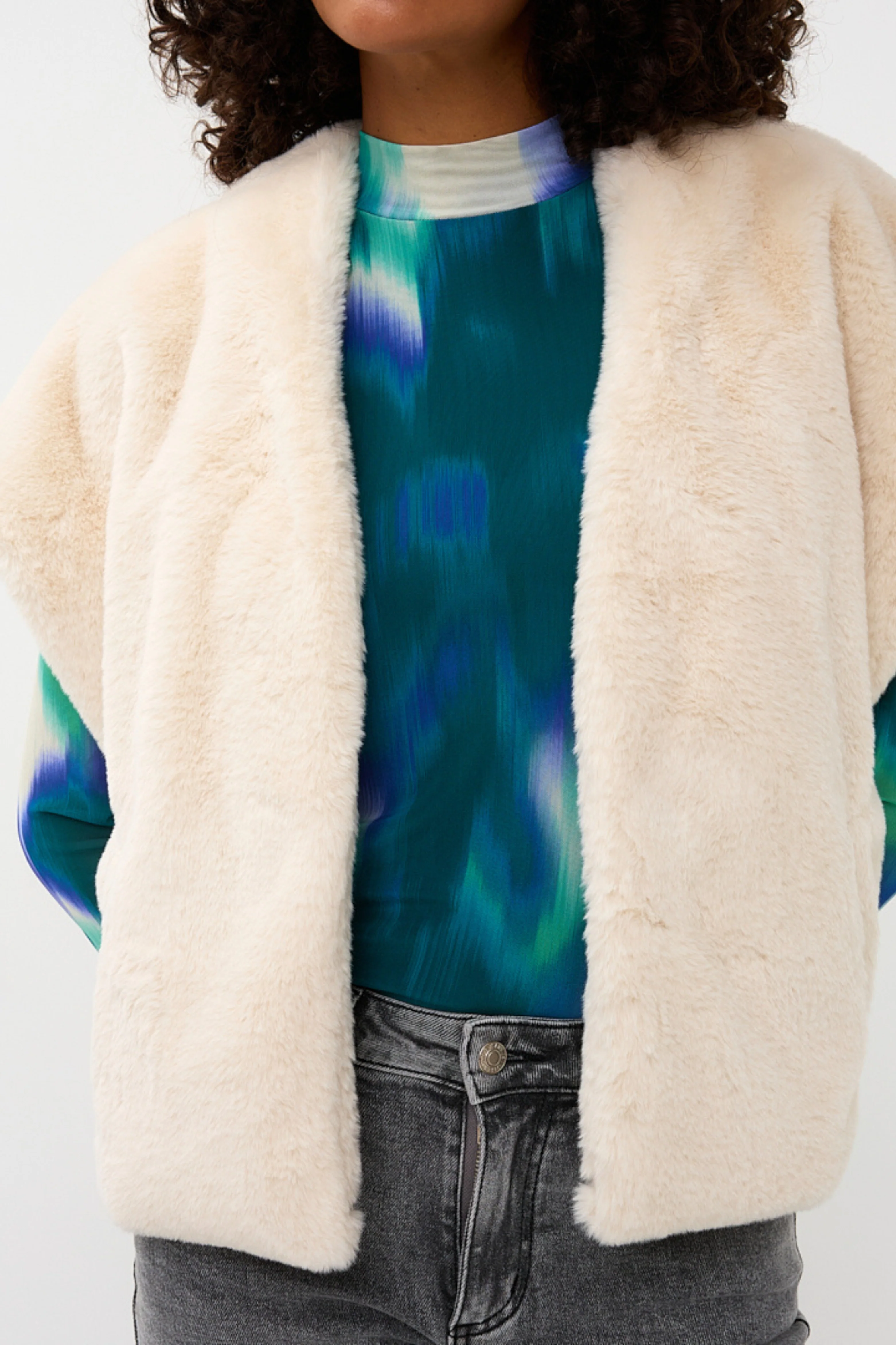 Gilet Oversized Fake Fur Naturel W25.37700 - Image 6