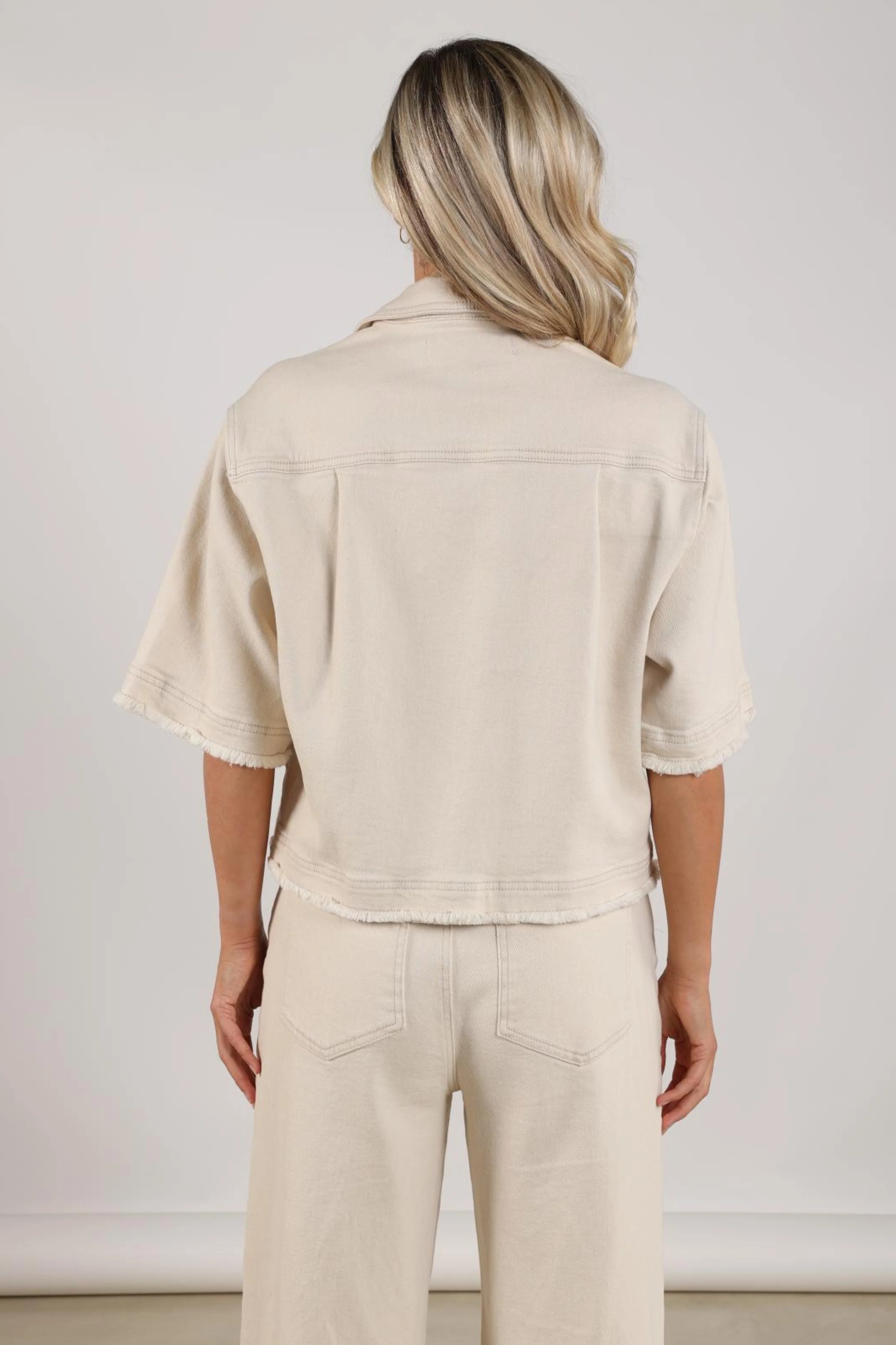 Jacket Charlie Ruffle Offwhite NKS13090 - Image 6