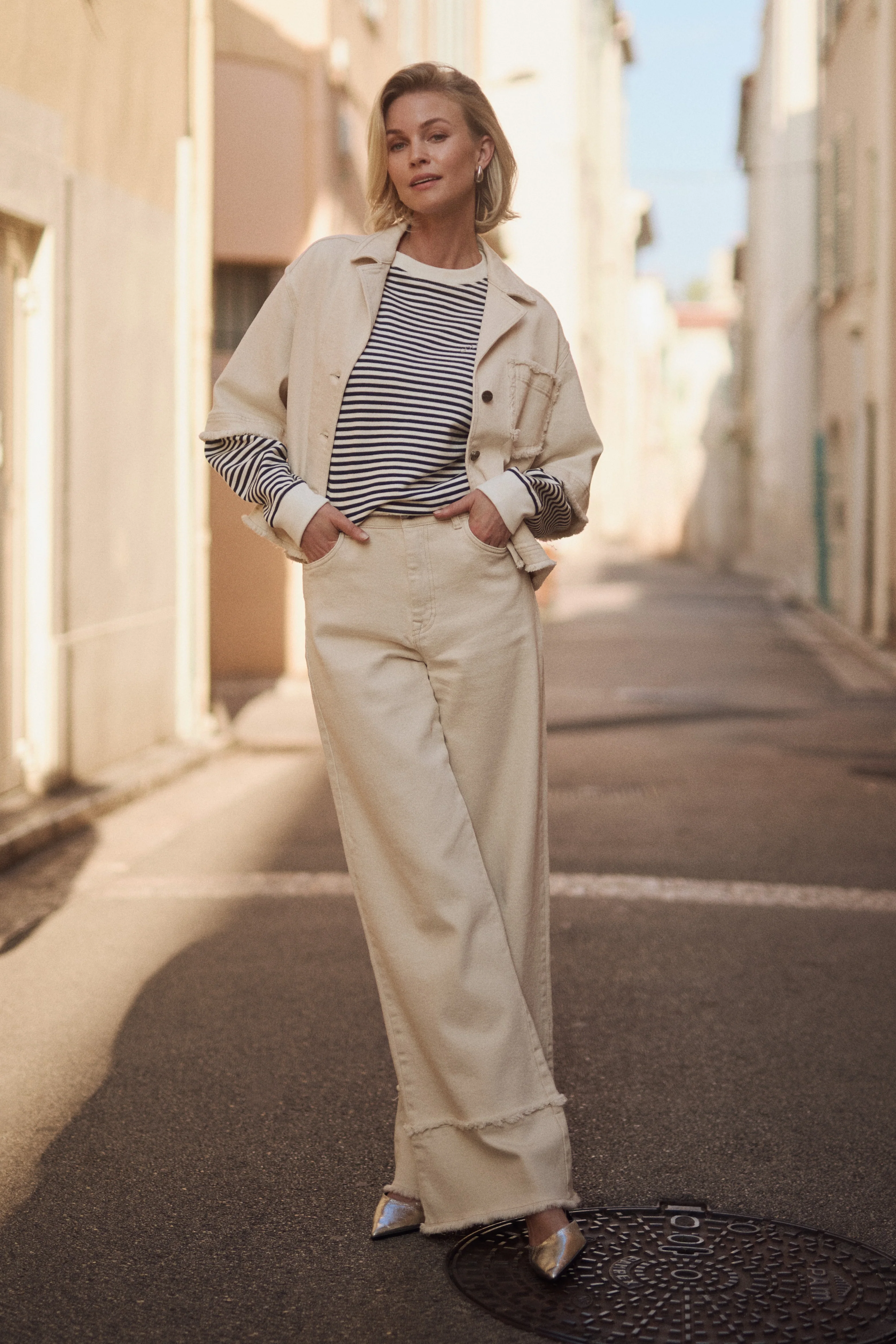 Jacket Charlie Ruffle Offwhite NKS13090 - Image 9