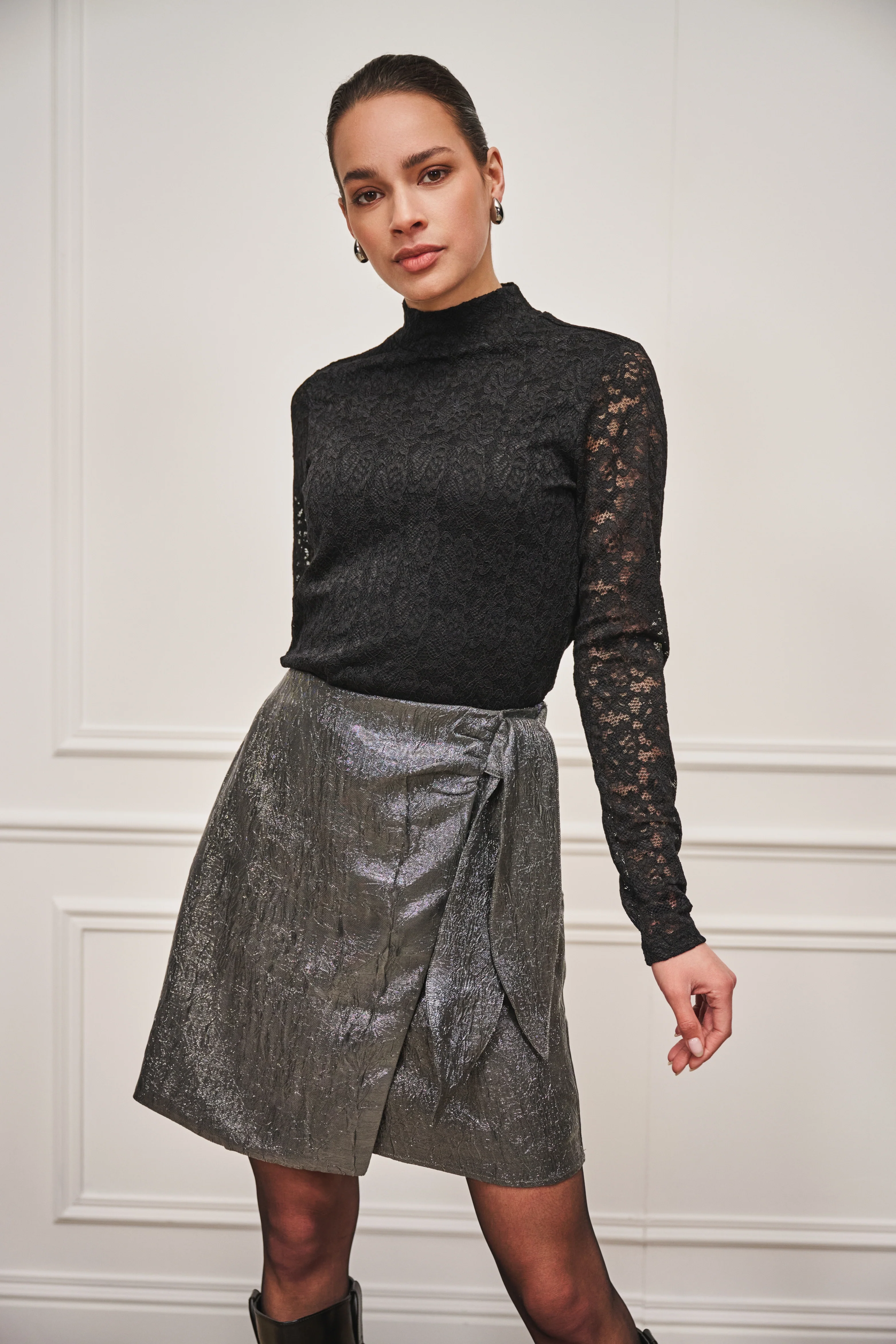 Rok Bow Crinkle Metallic Anthracite W25.09705 - Image 2
