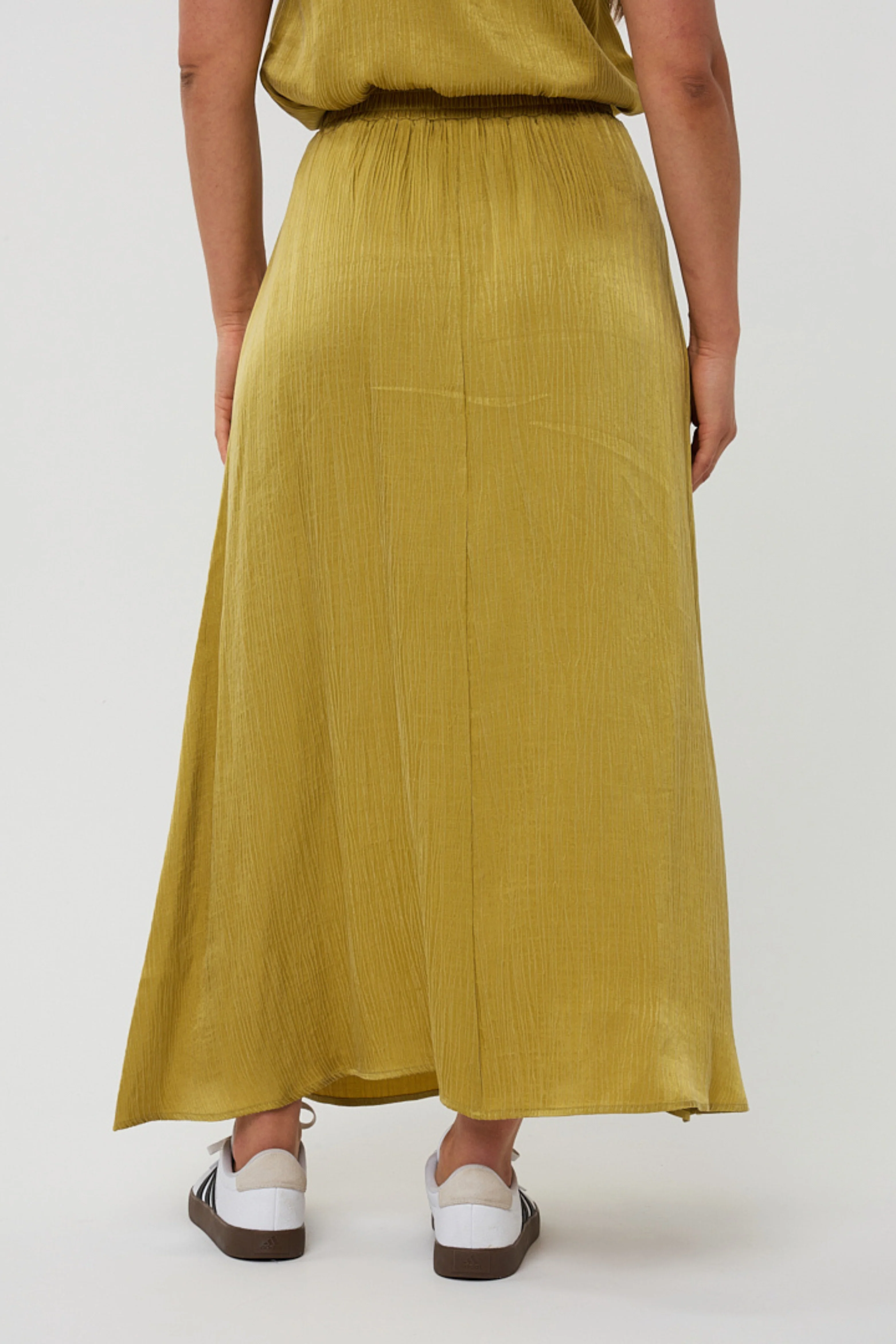 Rok Long Crinkle Cupro Golden Olive F25.05518 - Image 3