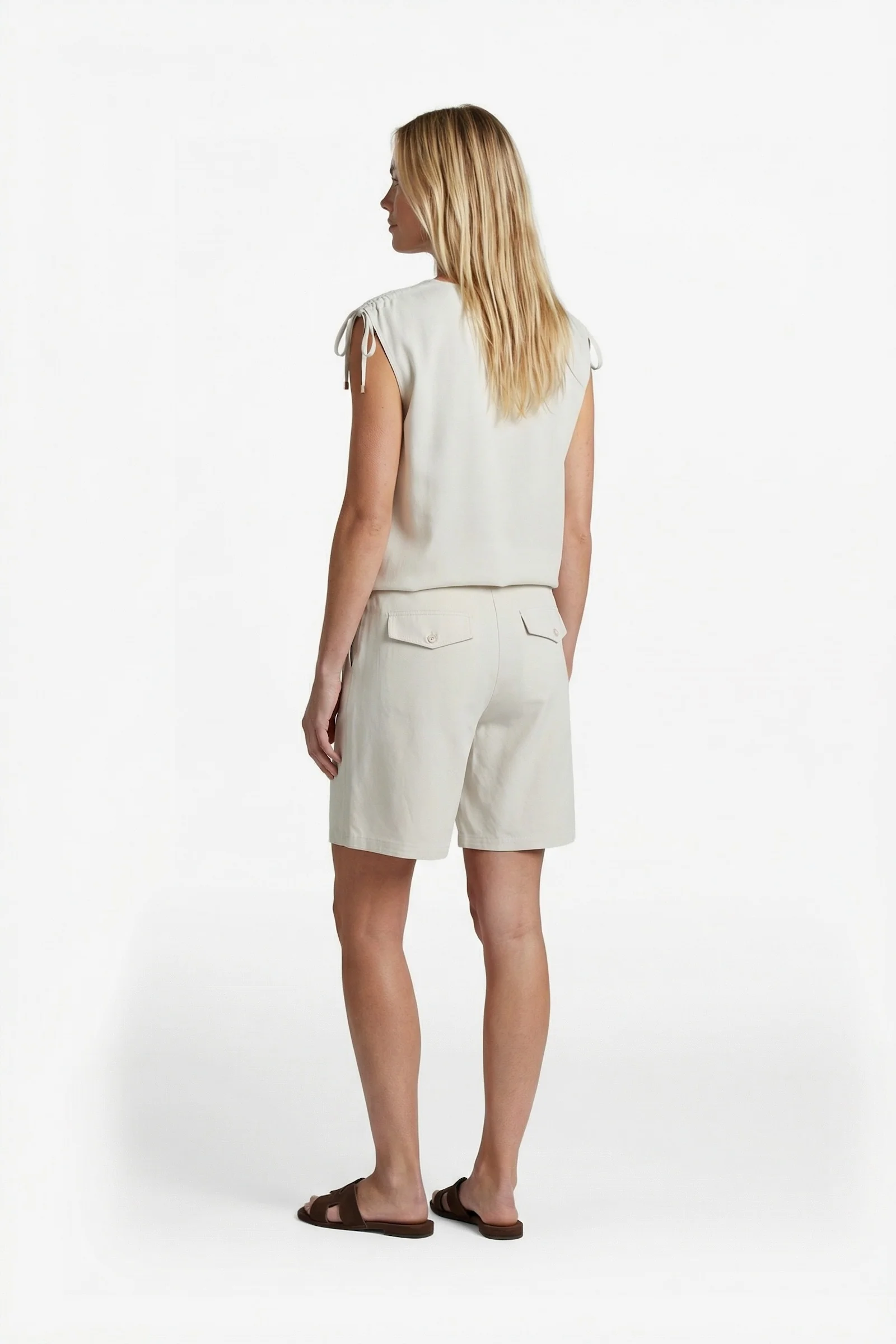 Short Nadine Sand - Image 6