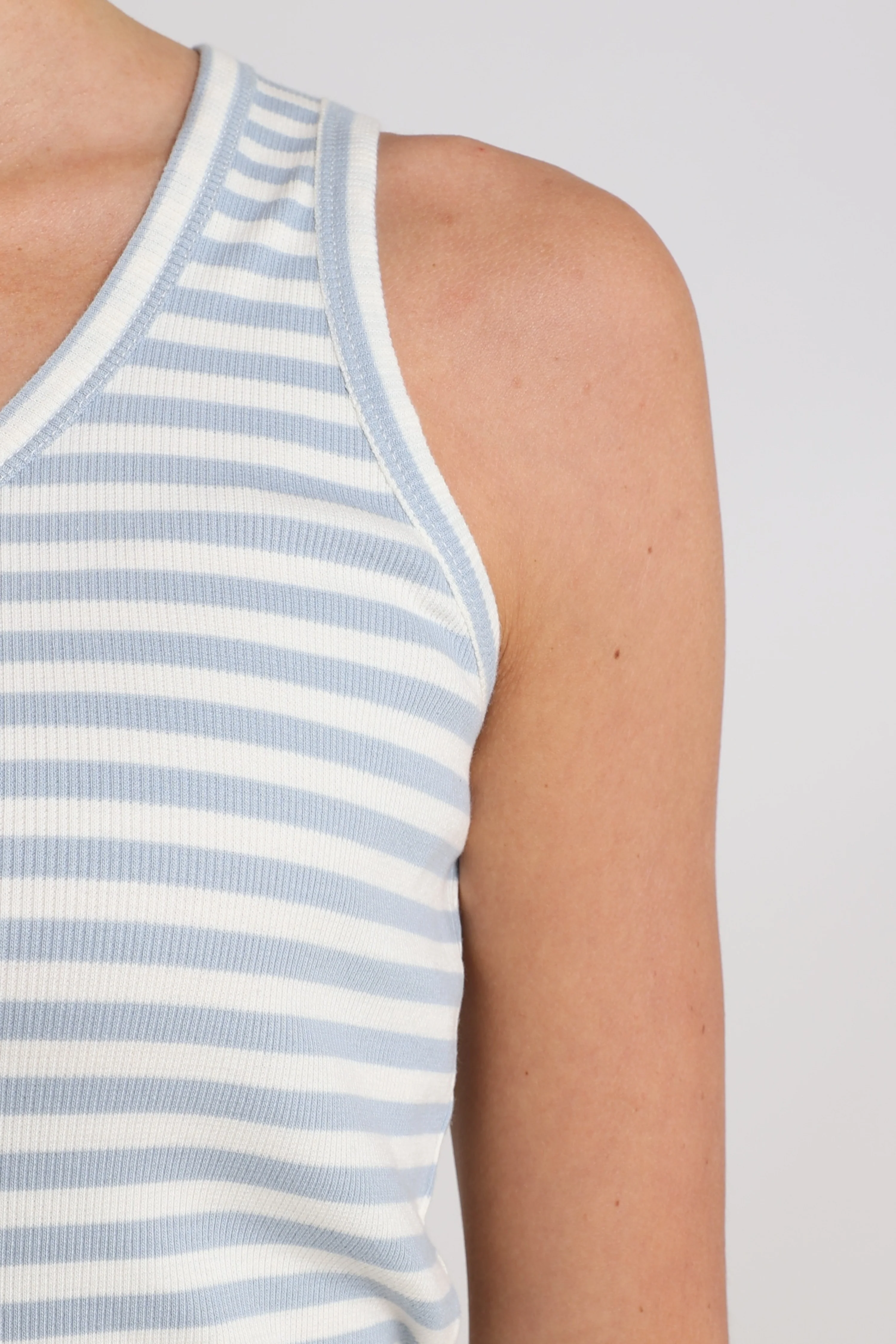Singlet Steffie Offwhite Cloudy NKS01169 - Image 6