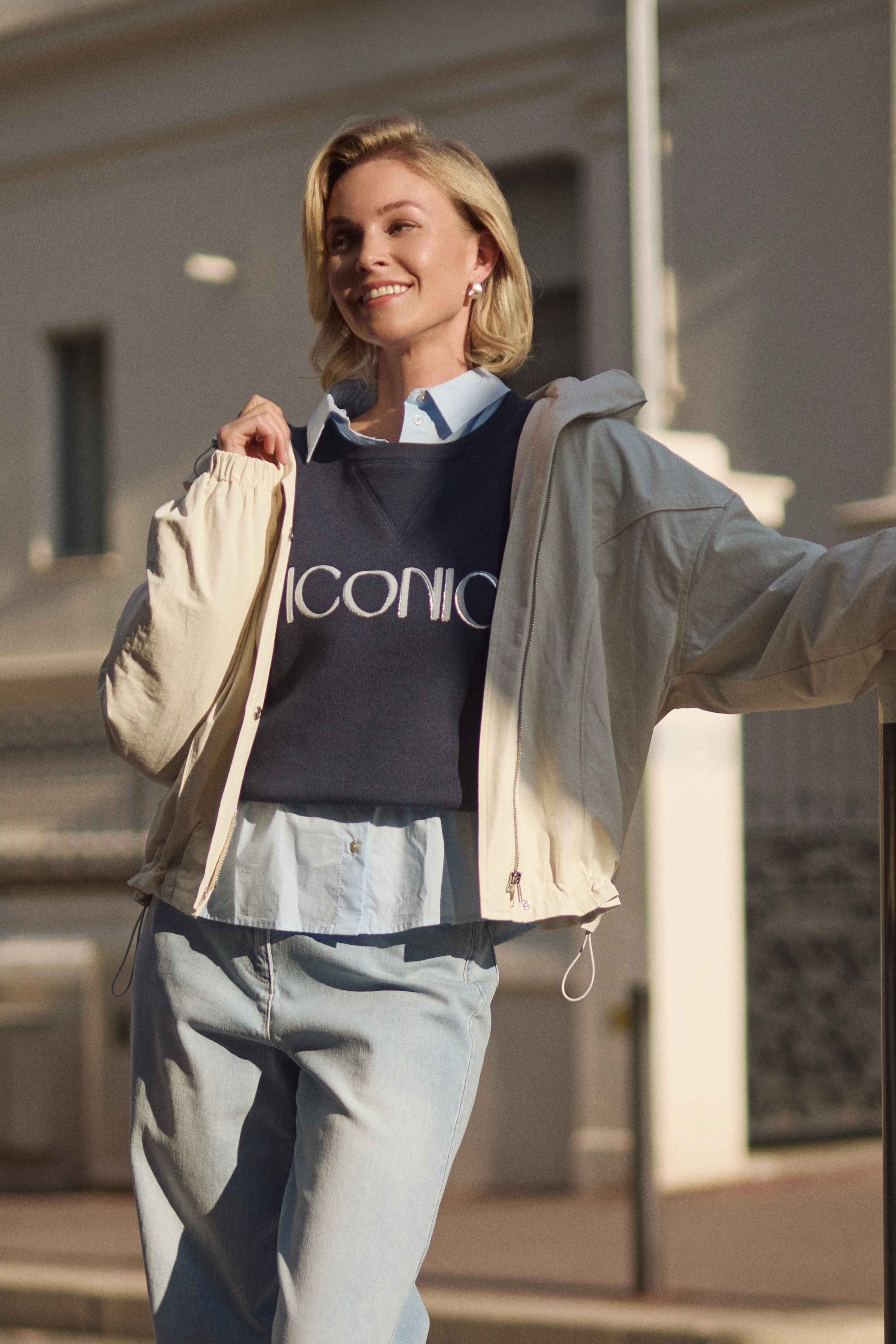 Sweater Amalia Iconic Navy NKS03064 - Image 2