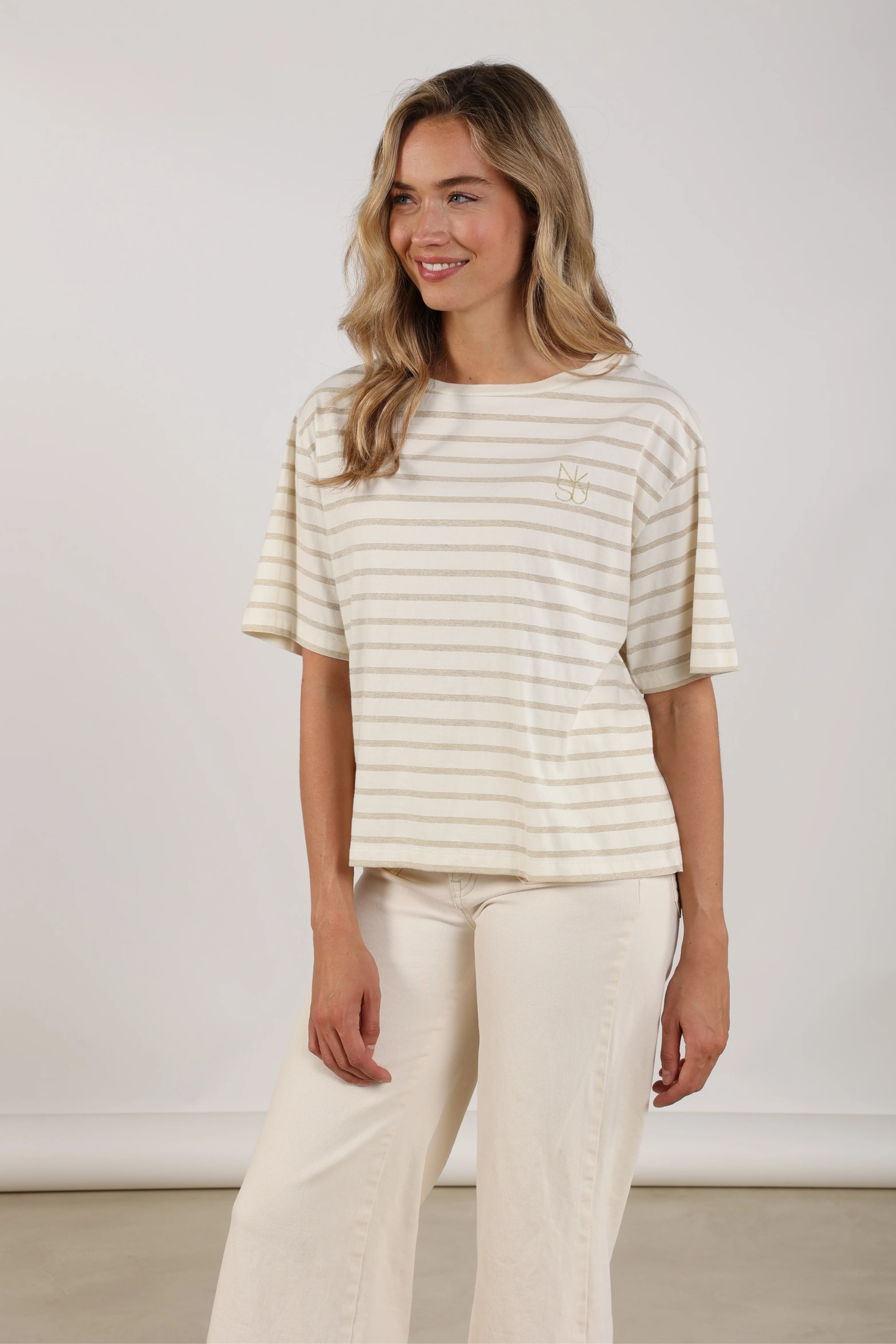 T-shirt Saartje Stripe Offwhite Gold NKS04030 - Image 7