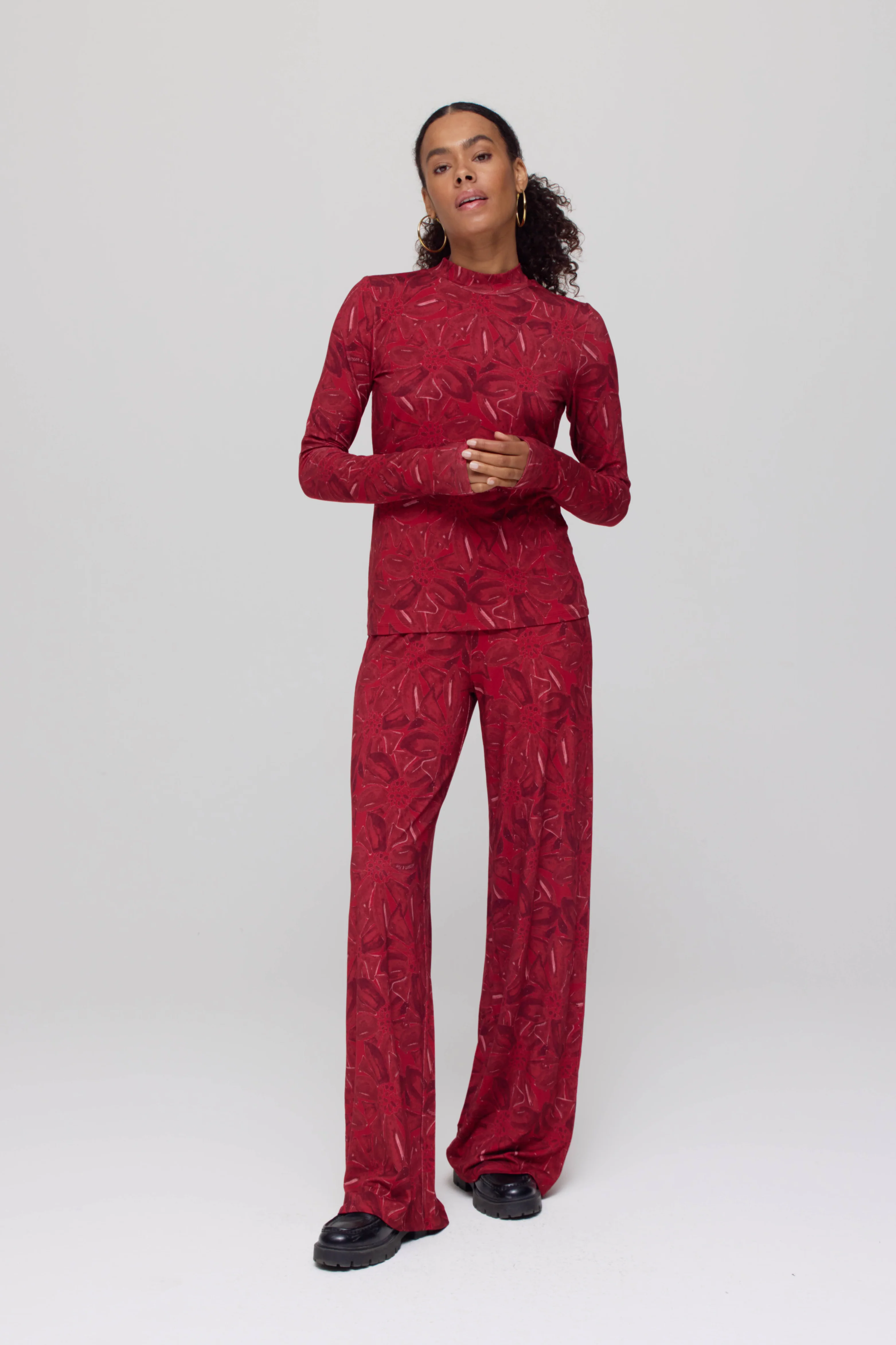 Top Jane Ruby Red Flower AW25T504 - Image 4