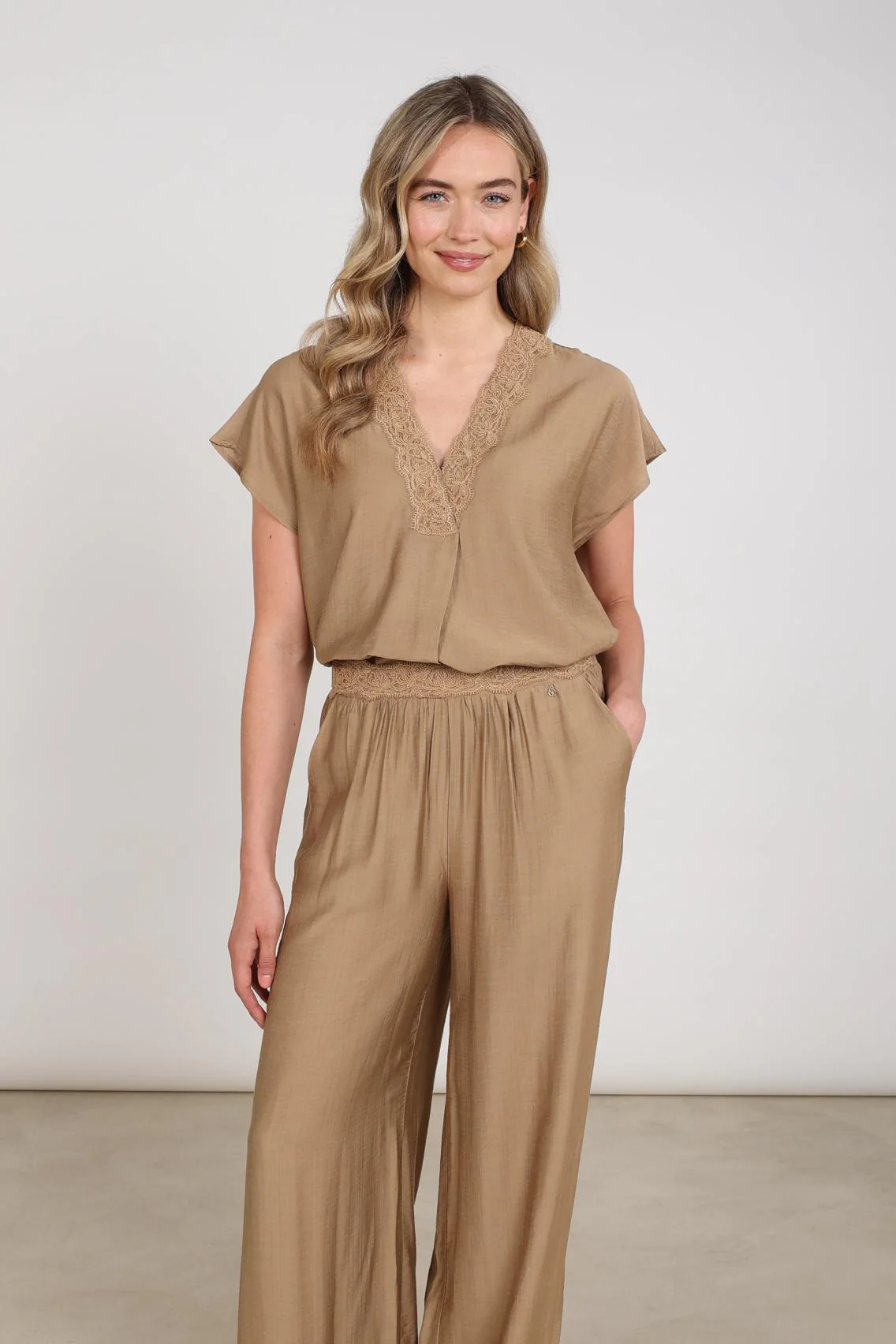 Top Marlijn Camel NKS01122 - Image 3