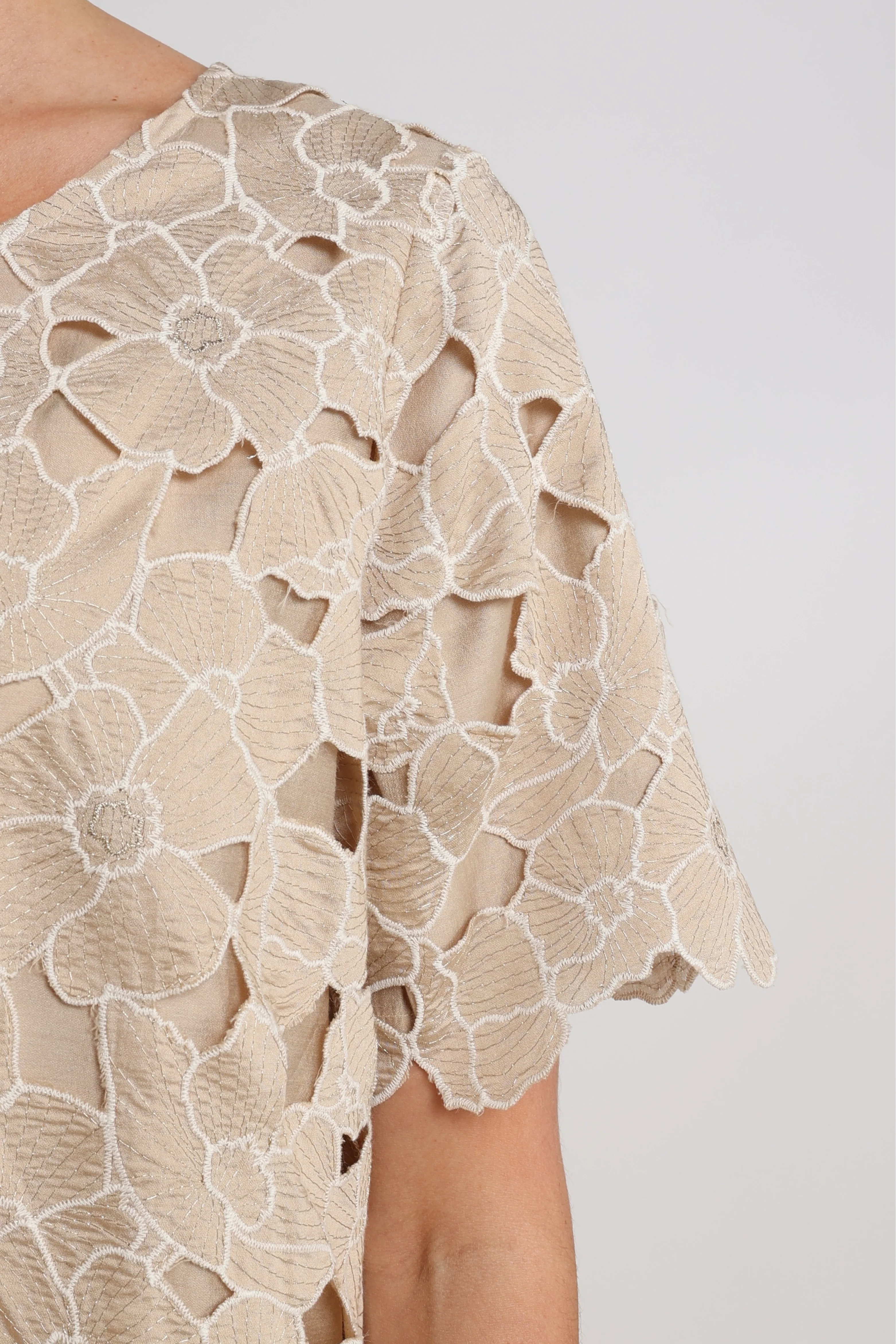 Top Octavia Flower Sand Gold NKS01181 - Image 5