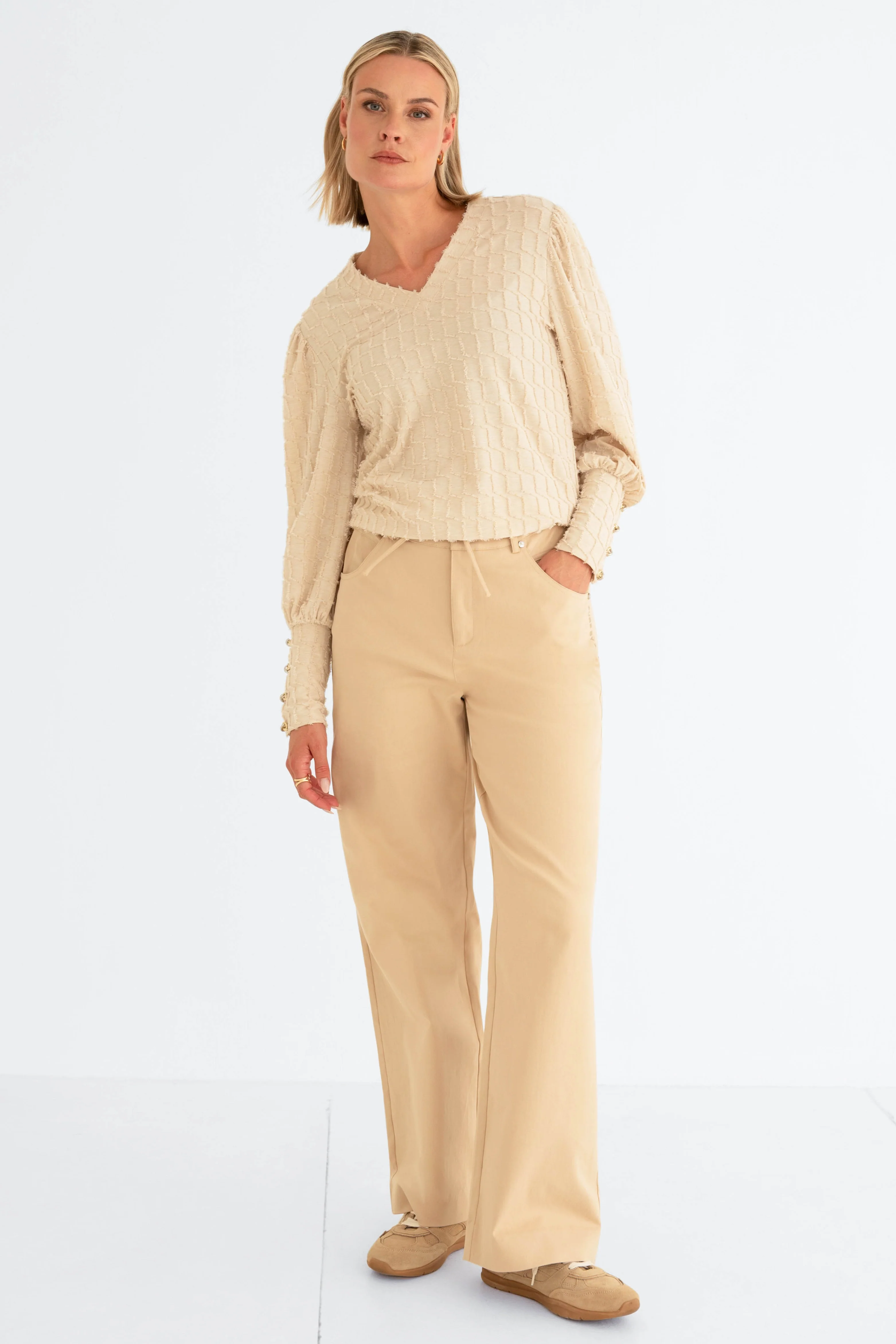 Top Piece Sand - Image 3