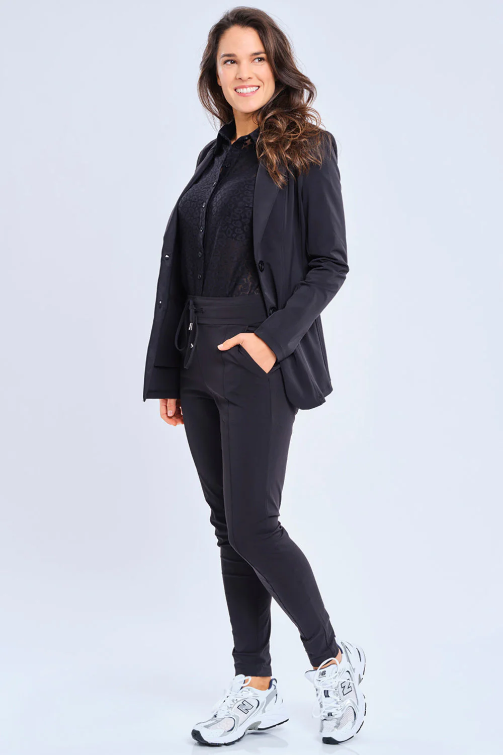 Travel Blazer Black 202102A - Image 3