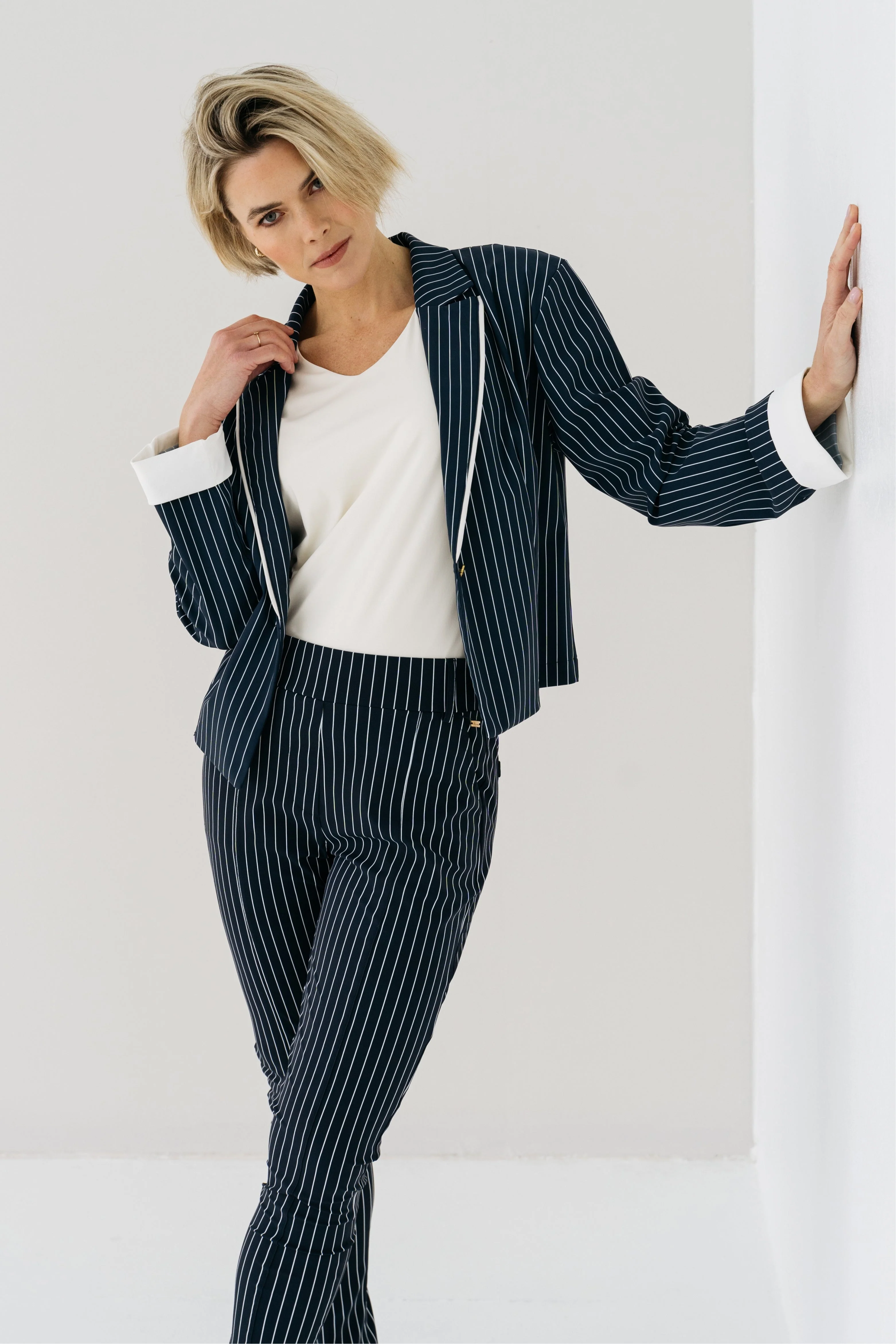Travel Blazer Daimy Navy Pinstripe - Image 3