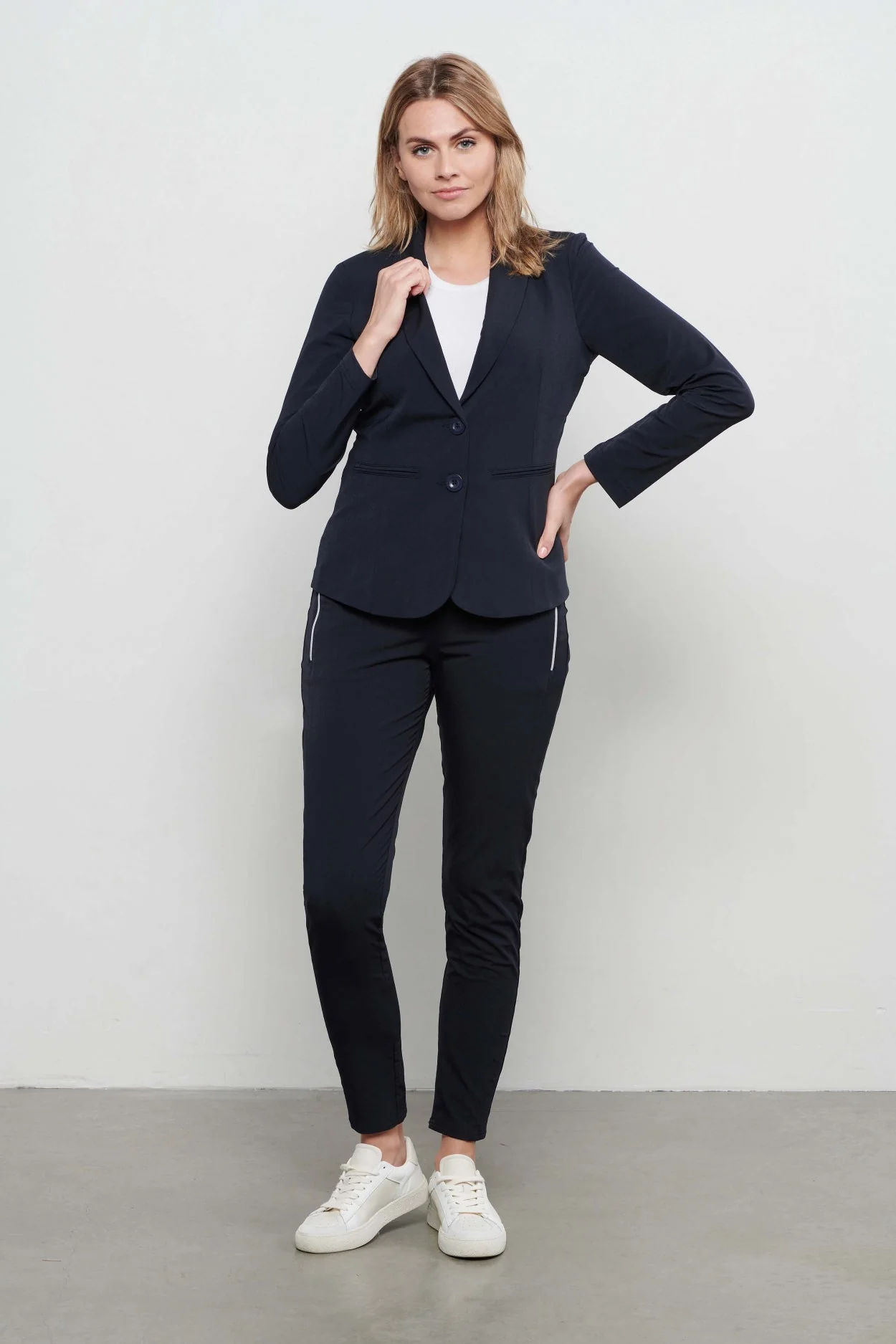Travel Blazer Phileine Navy BZ110 - Image 6