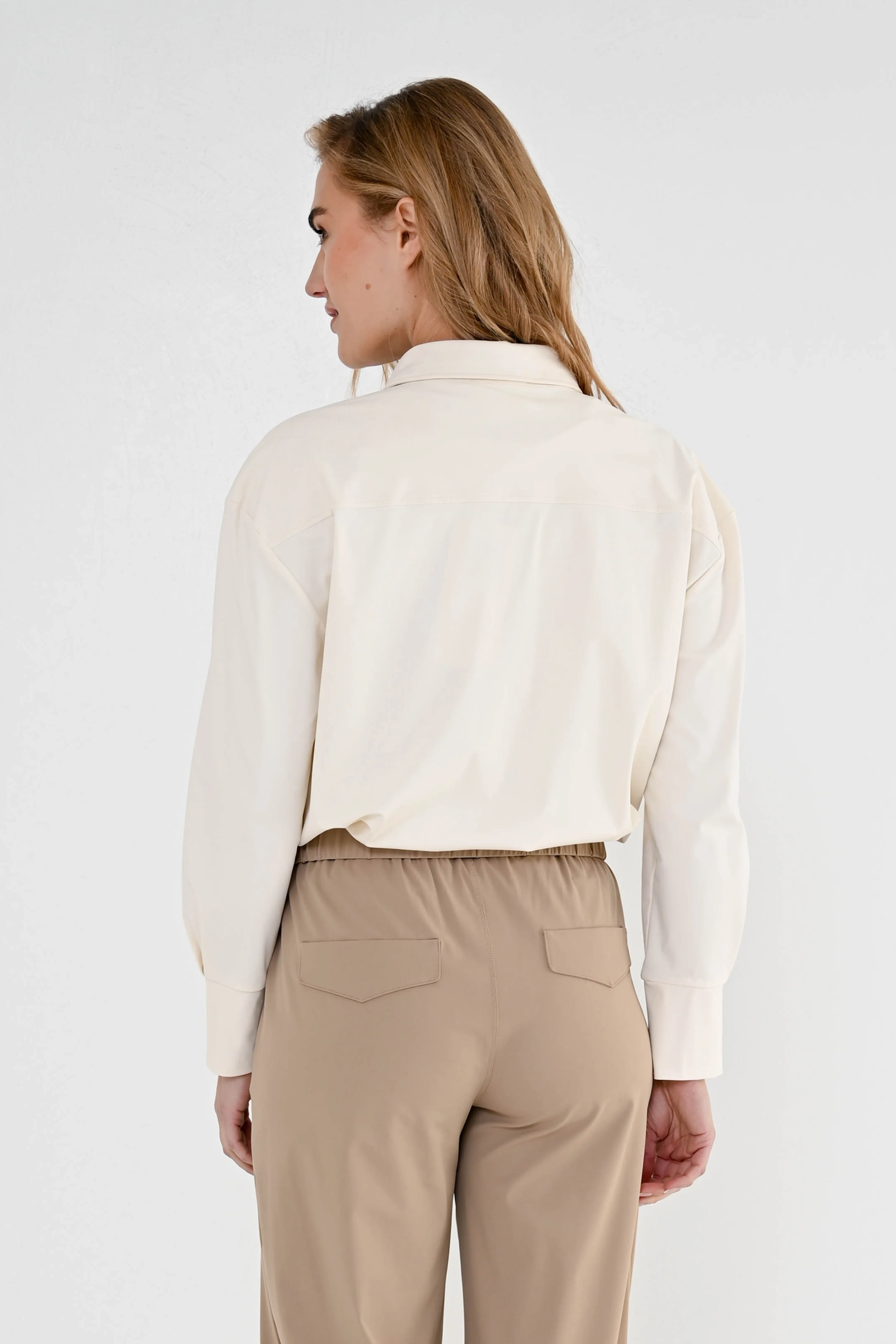 Travel Blouse Nady Offwhite Light Sand - Image 3