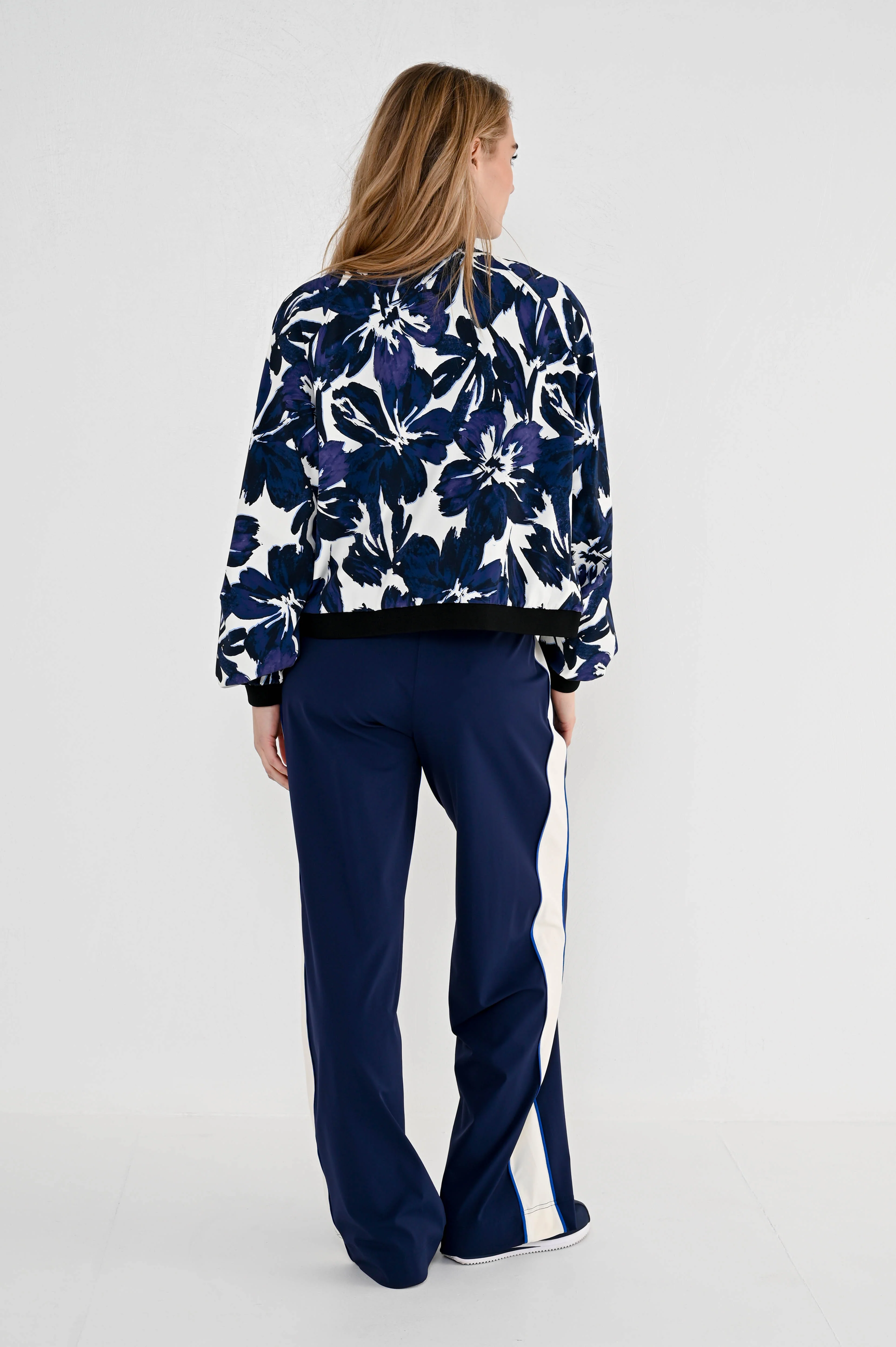 Travel Broek Rina Navy - Image 7