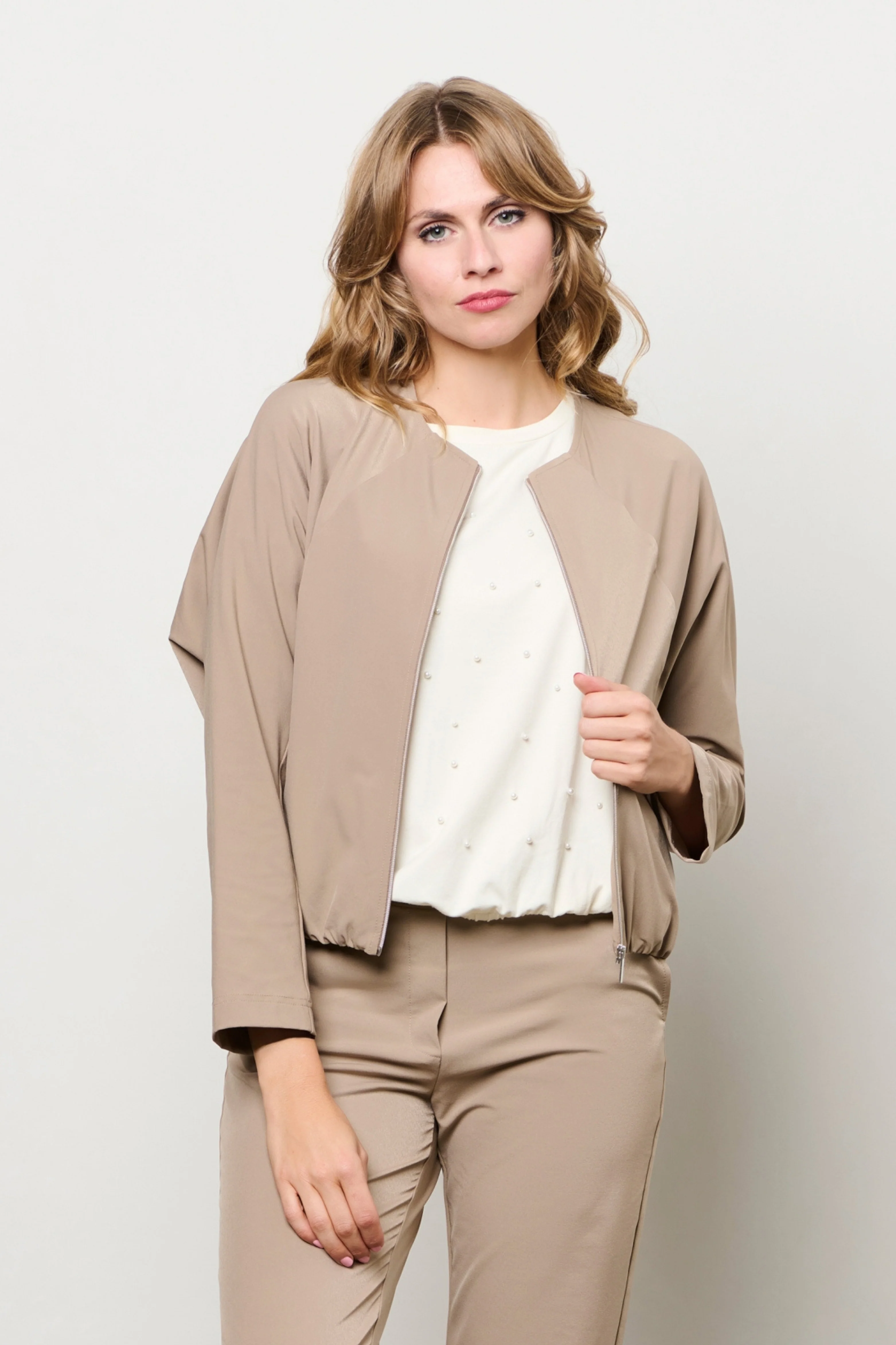 Travel Jacket Pihla Taupe JA157 - Image 6