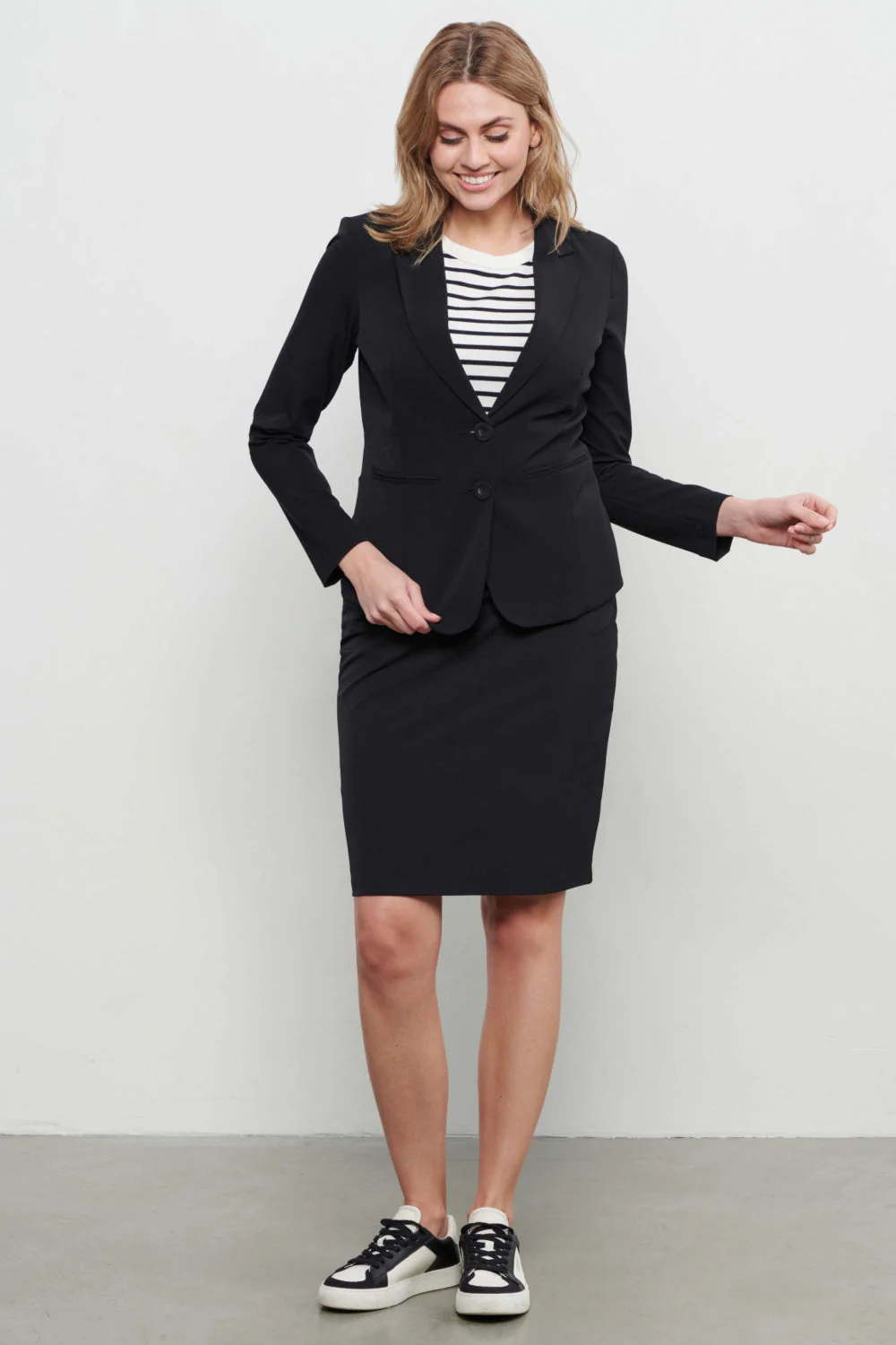 Travel Rok Pilar Black - Image 5