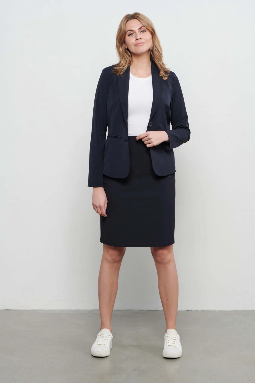 Travel Rok Pilar Navy - Image 2