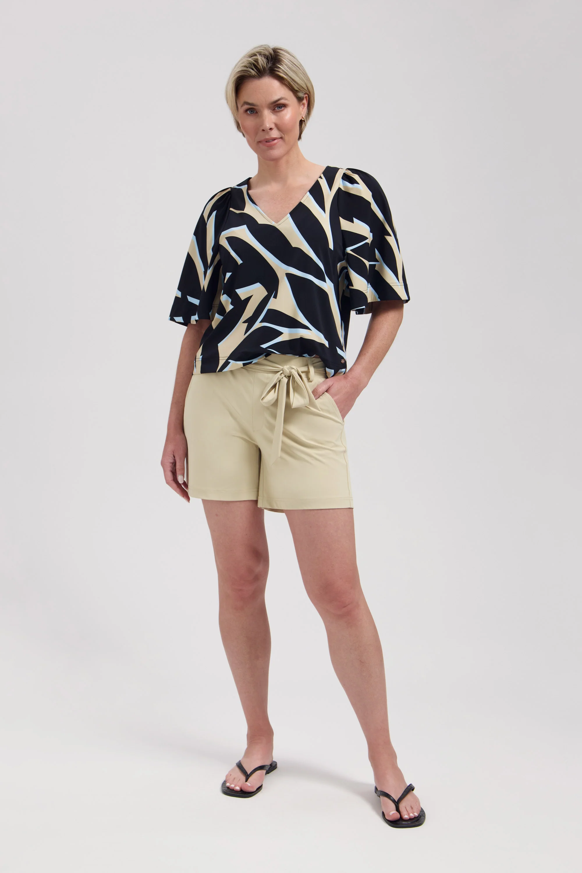 Travel Top Jason Leya Print L24-280-3339 - Image 5