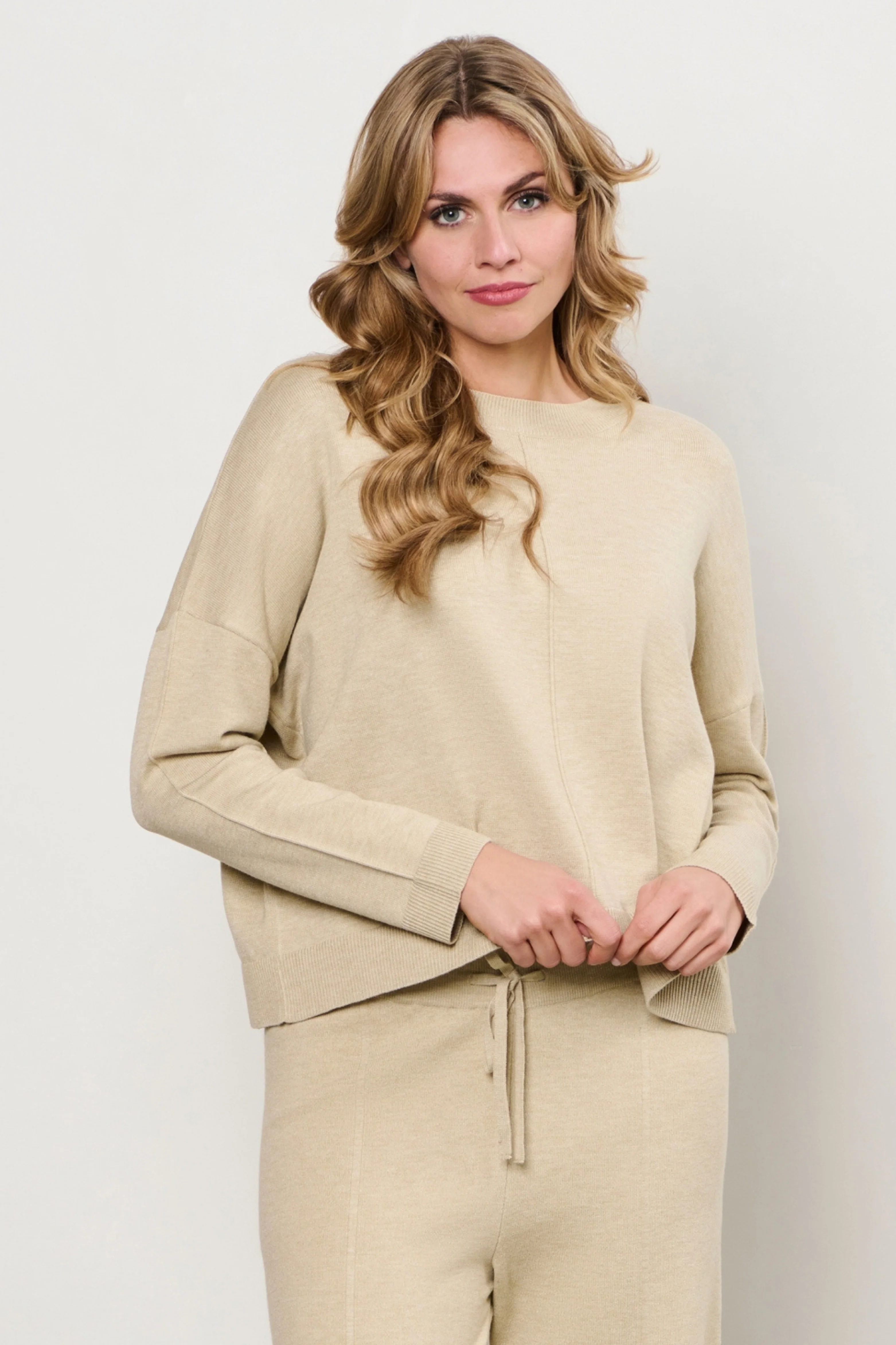 Trui Basile Sand PU134 - Image 5