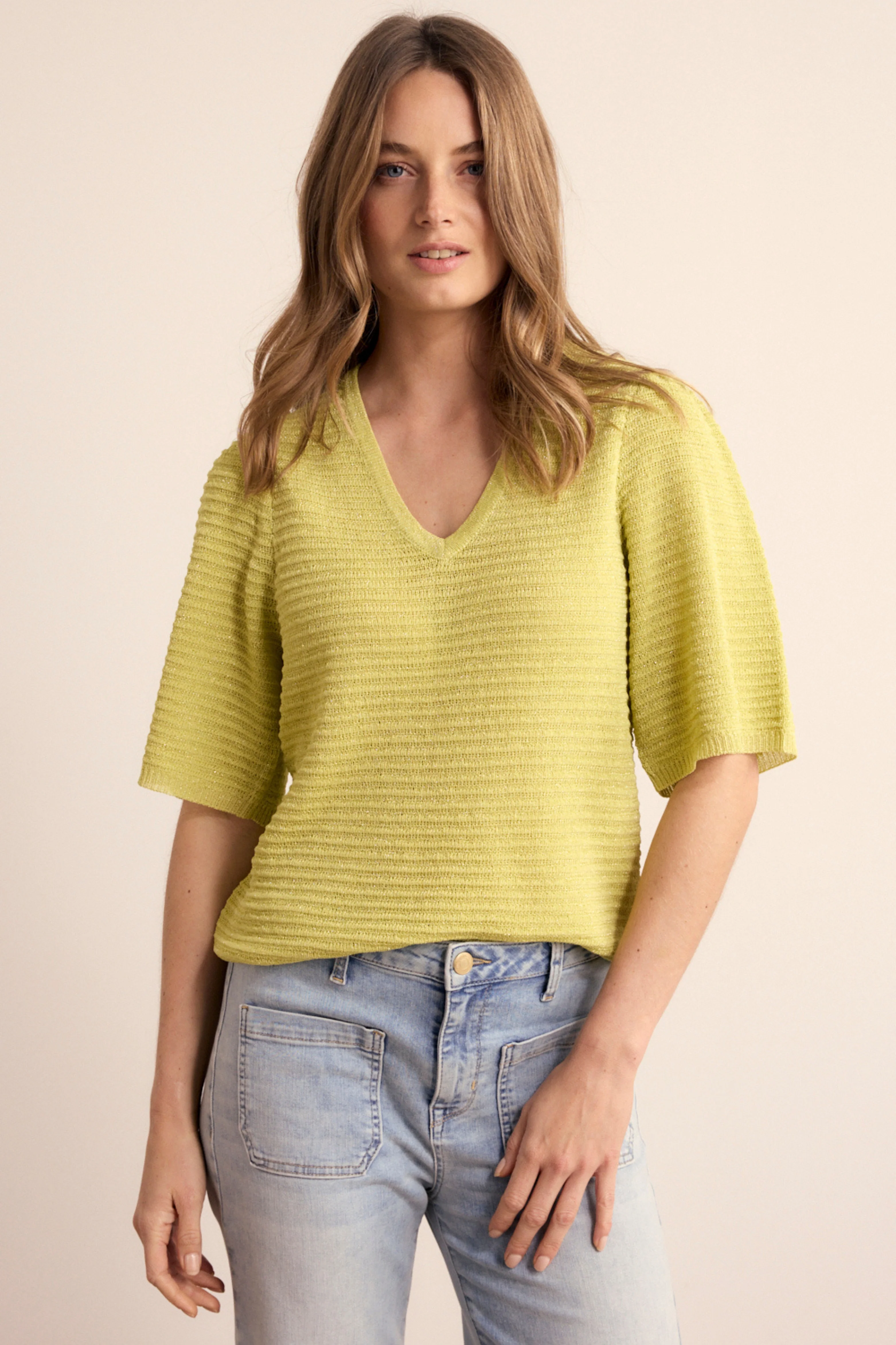 Trui V-Neck Lurex Celery Y06-19-601 2 - Image 3